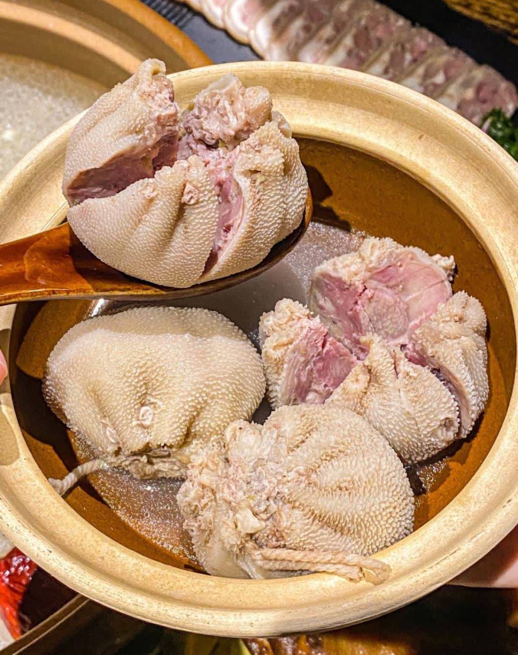 肚皮包是新疆和田地区的特色美食.