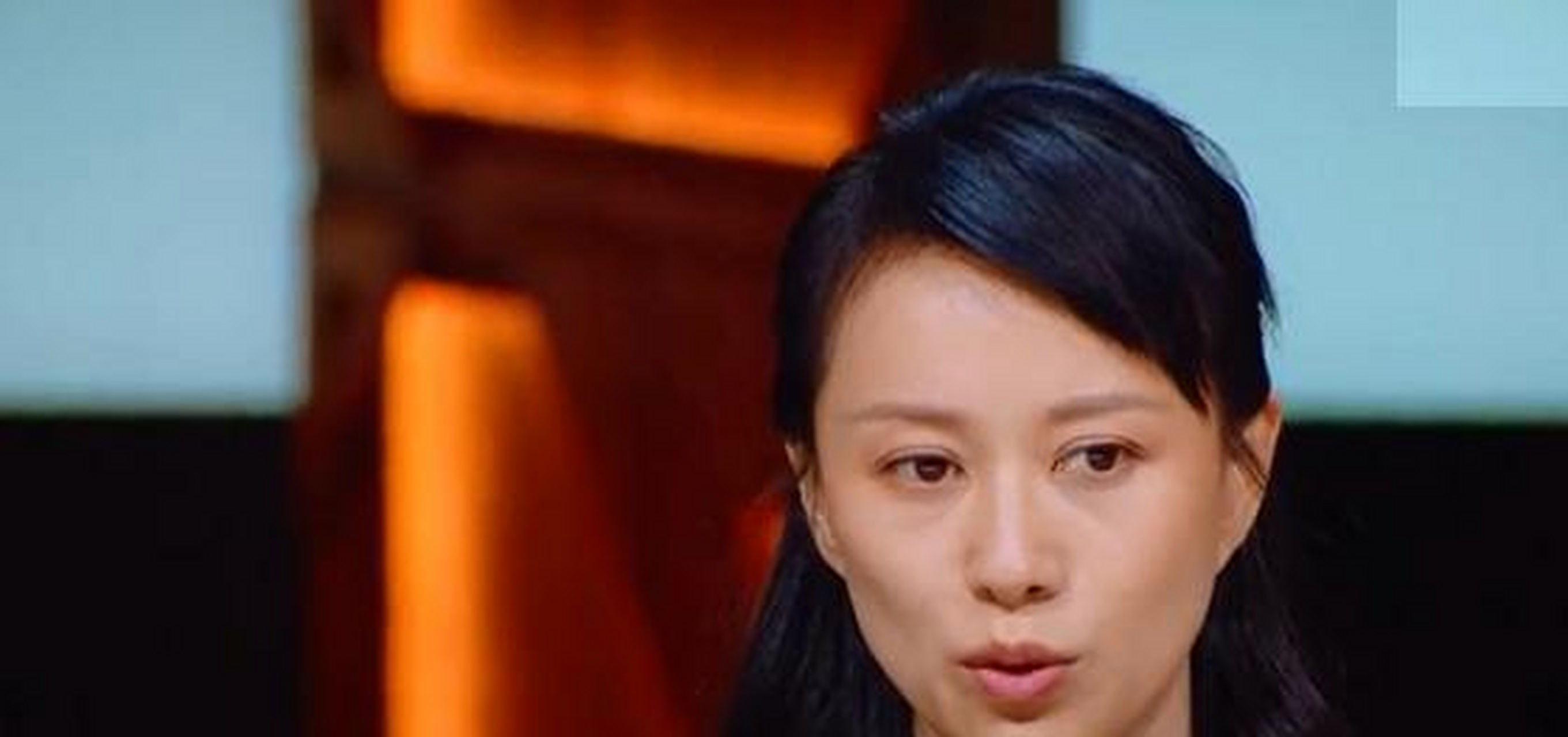 《我是女演员》的27位新人中,基本都是科班出身,颜值过关的"小花候选