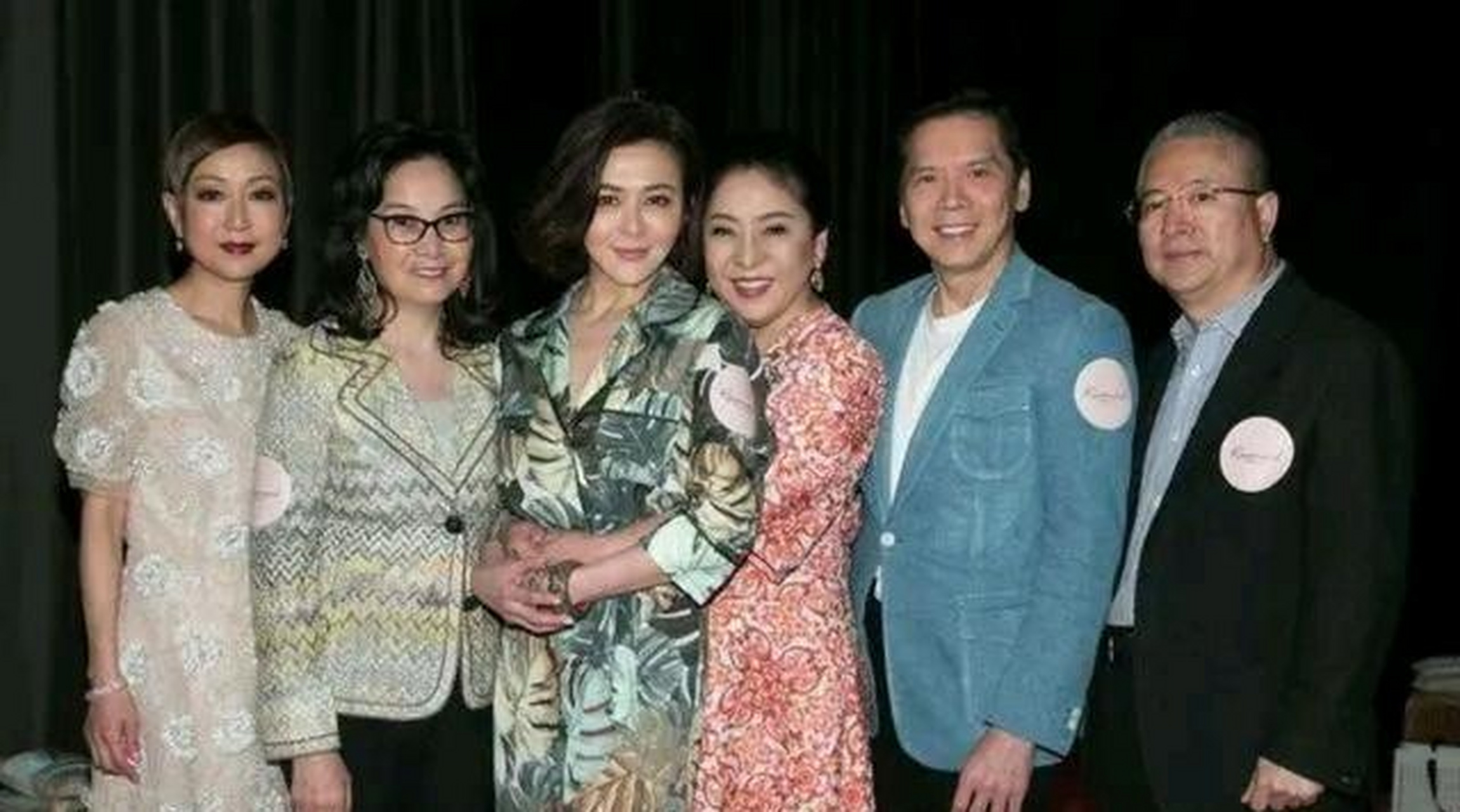 2005年和霍建华及吴镇宇主演的《做头》,这也是关之琳最后一部影片.