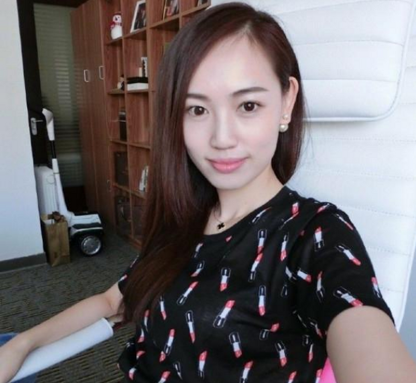 "马蓉离婚后她的父亲满怀信心地.不料却遭网友吐槽:痴心妄想.