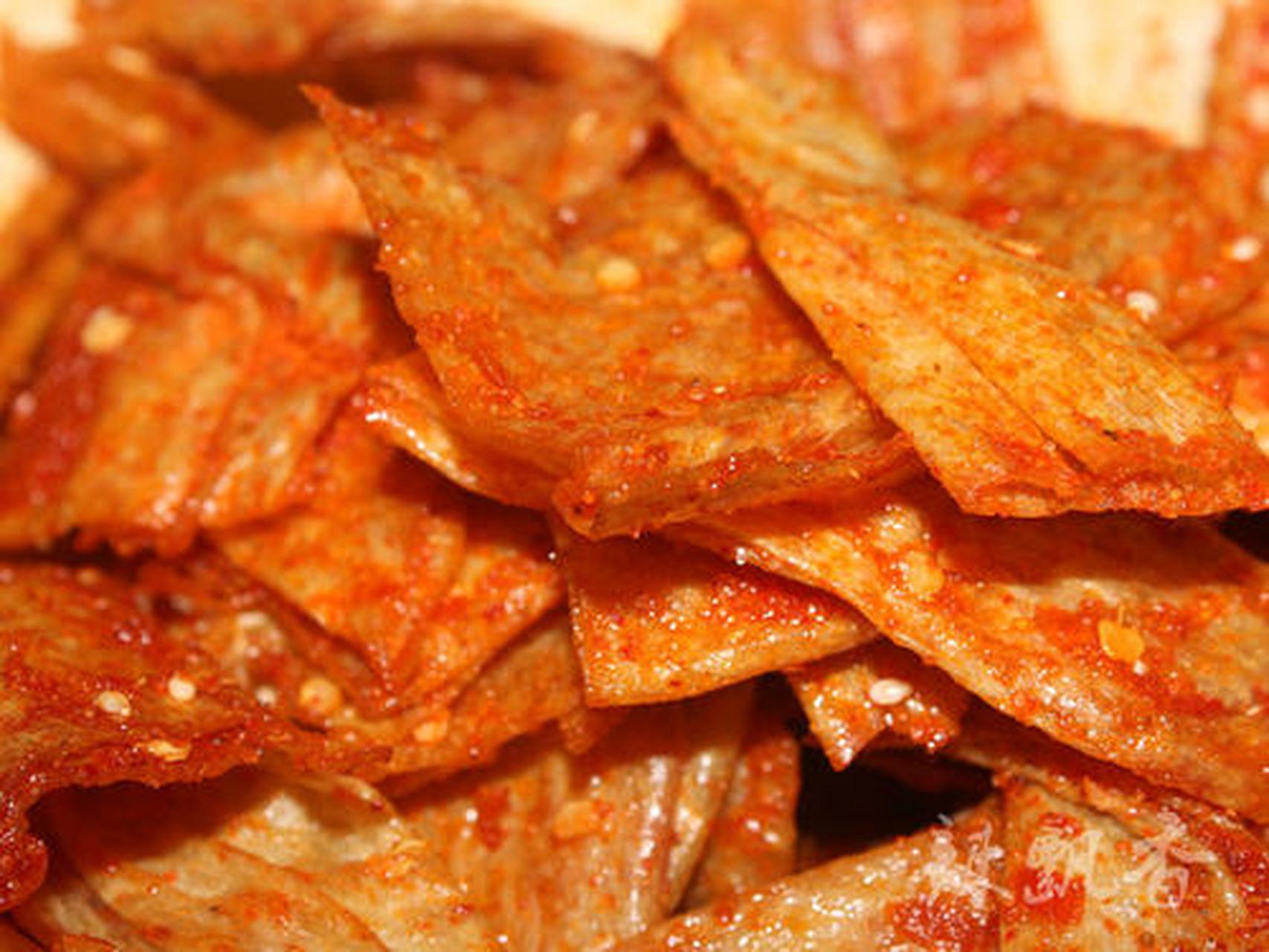 萍乡麻辣是湖南的商贩到萍乡来经商时从湖南传来的,后经萍乡人民的不