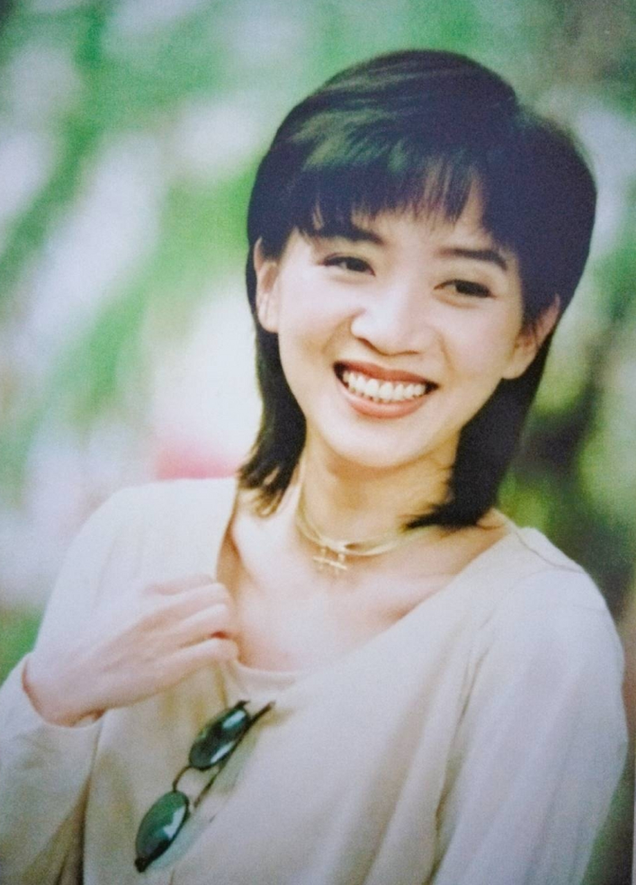 2003年,梅艳芳病危,赵文卓前去探望.