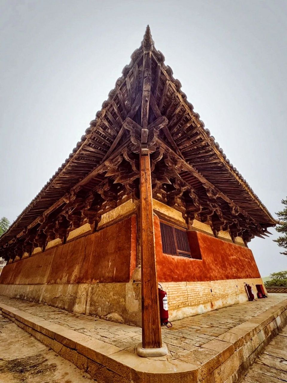 我国现存完好的唐代建筑都在山西 我国现存完好的唐代建筑只有座 并且