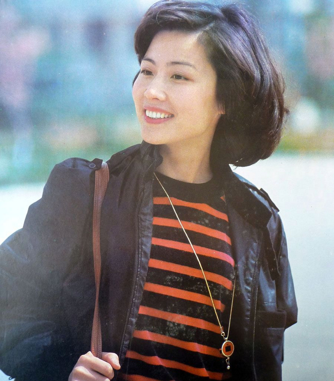 1985年,女演员赵娜的珍贵留影,那一年已经29岁的她,进入北电表演干修