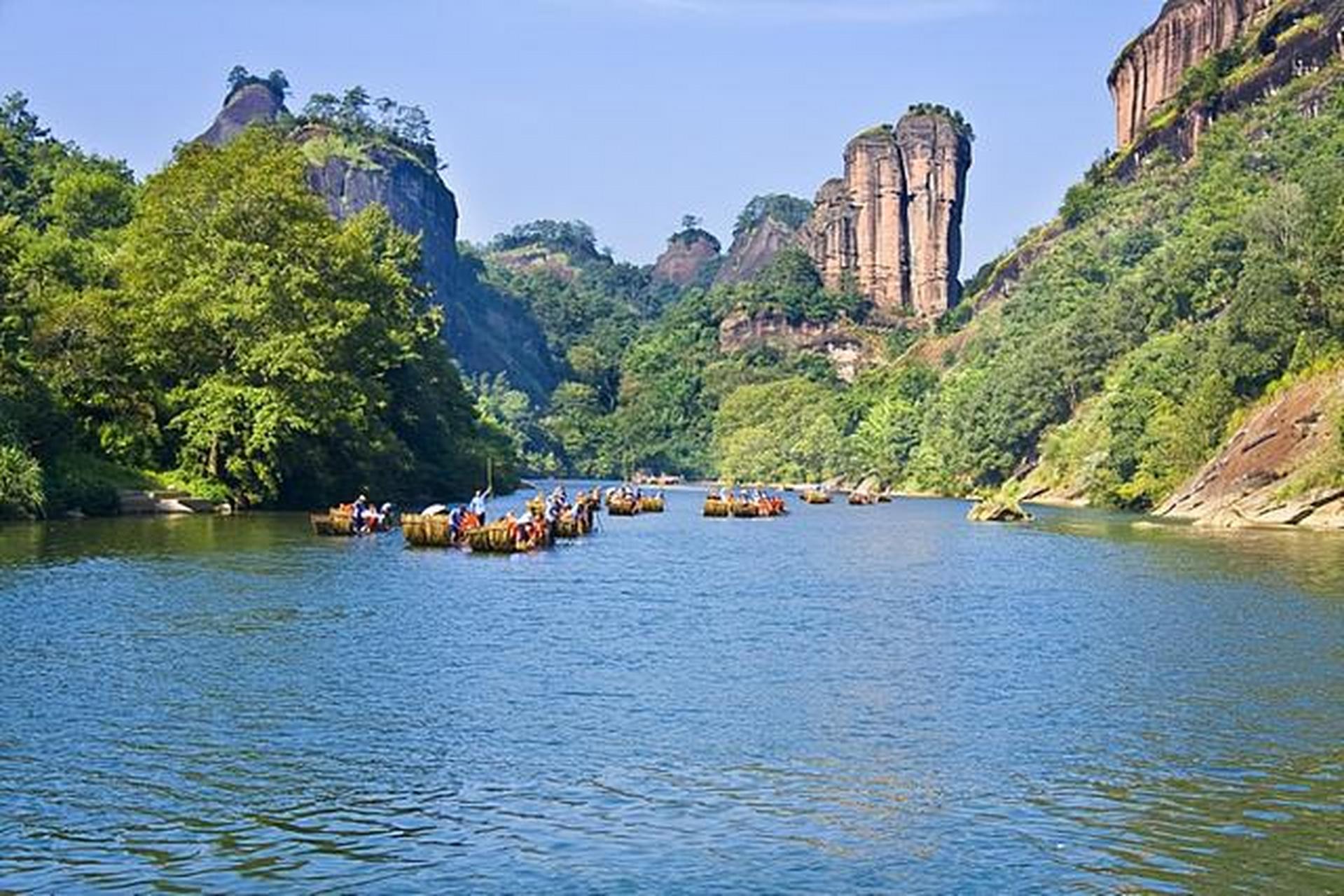 赏茶戏,学茶舞,福建武夷山景区吸引多趟旅游专列.