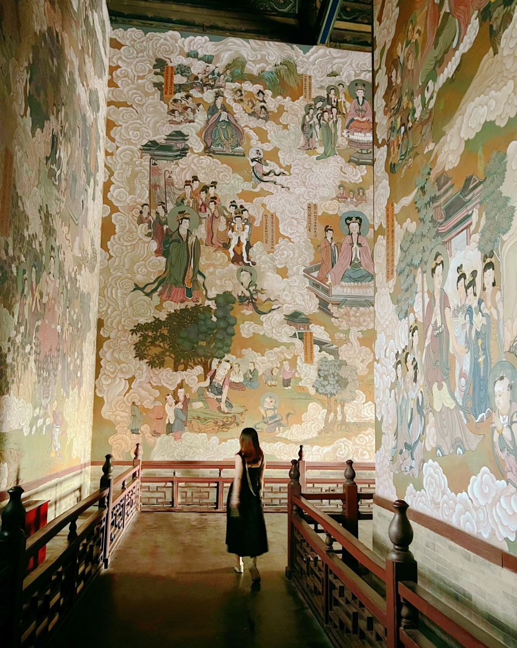 请问:你见过比山西华严寺更惊艳的壁画吗?