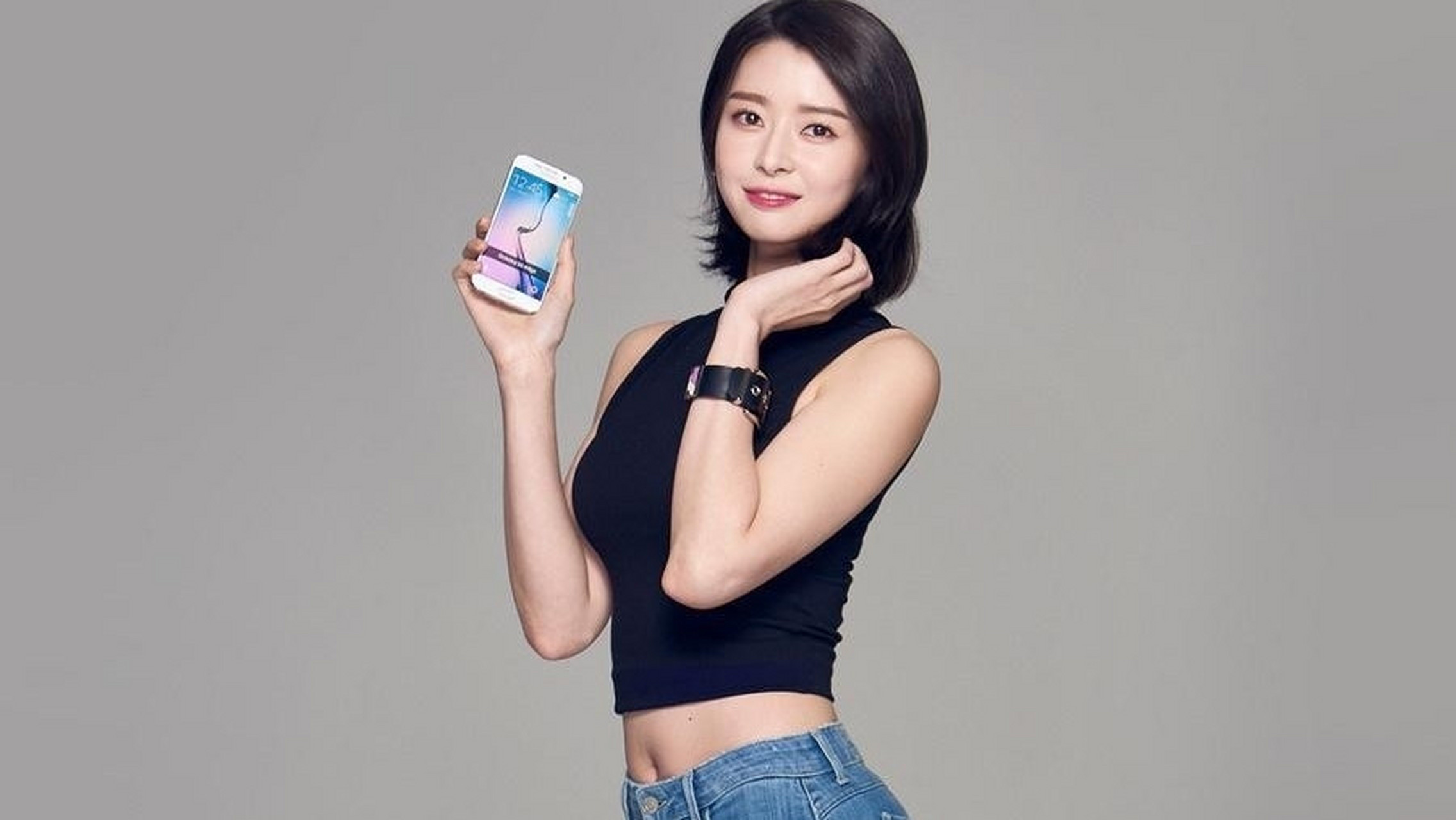 韩国美女权娜拉:完美的身材比例,女神般的颜值,性感与气质兼备