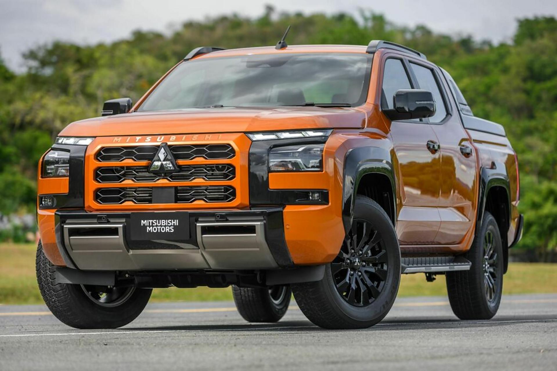 2024款三菱triton / l200皮卡车亮相,将和福特ranger,丰田hilux竞争.