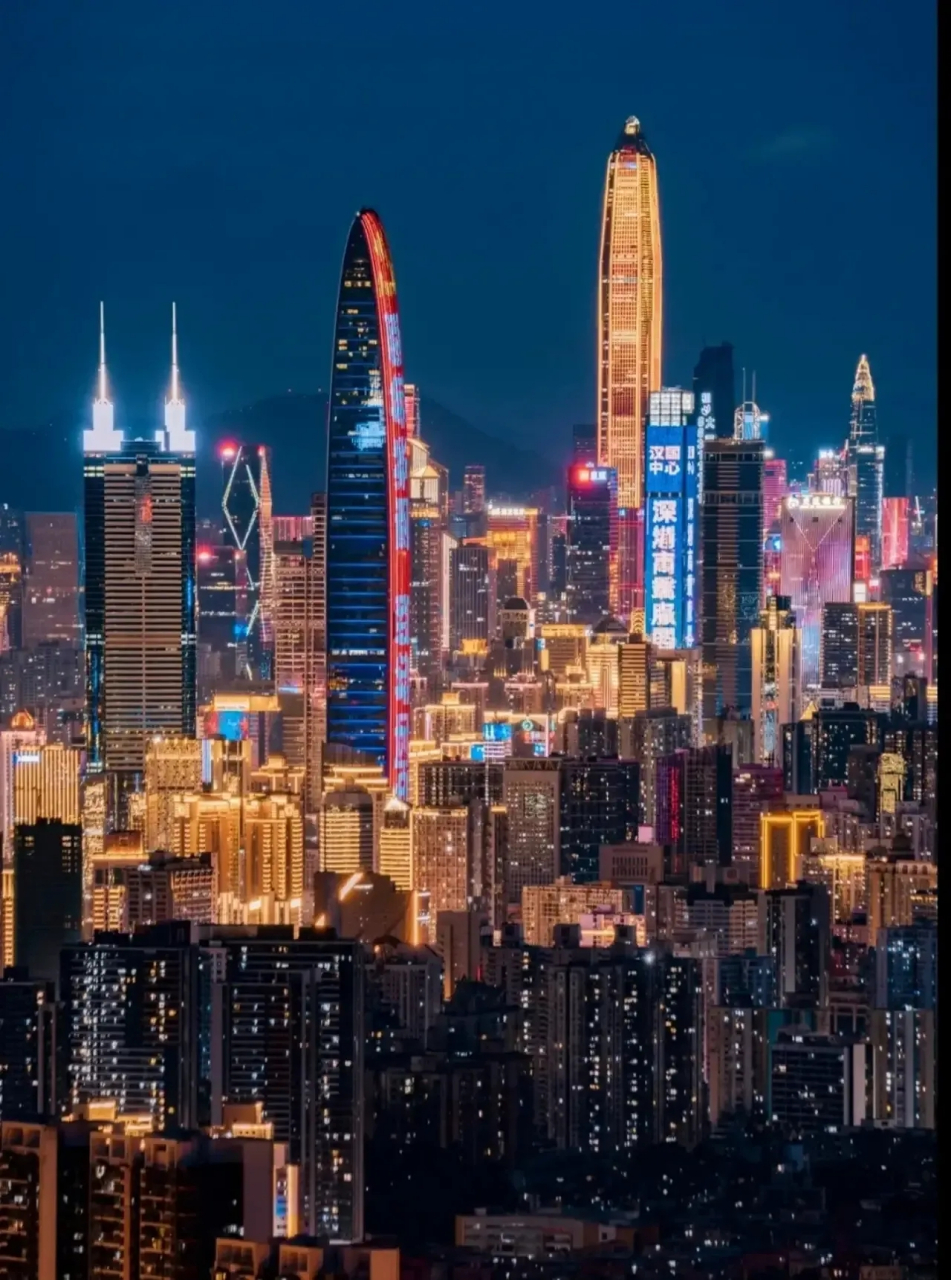 深圳街道夜景图片