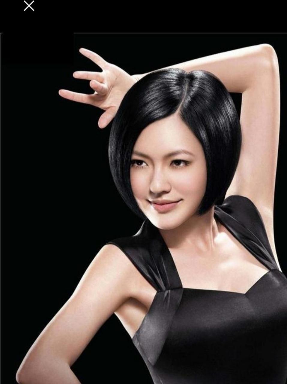 小s淡淡的说:"我们大概3年没在一起了!