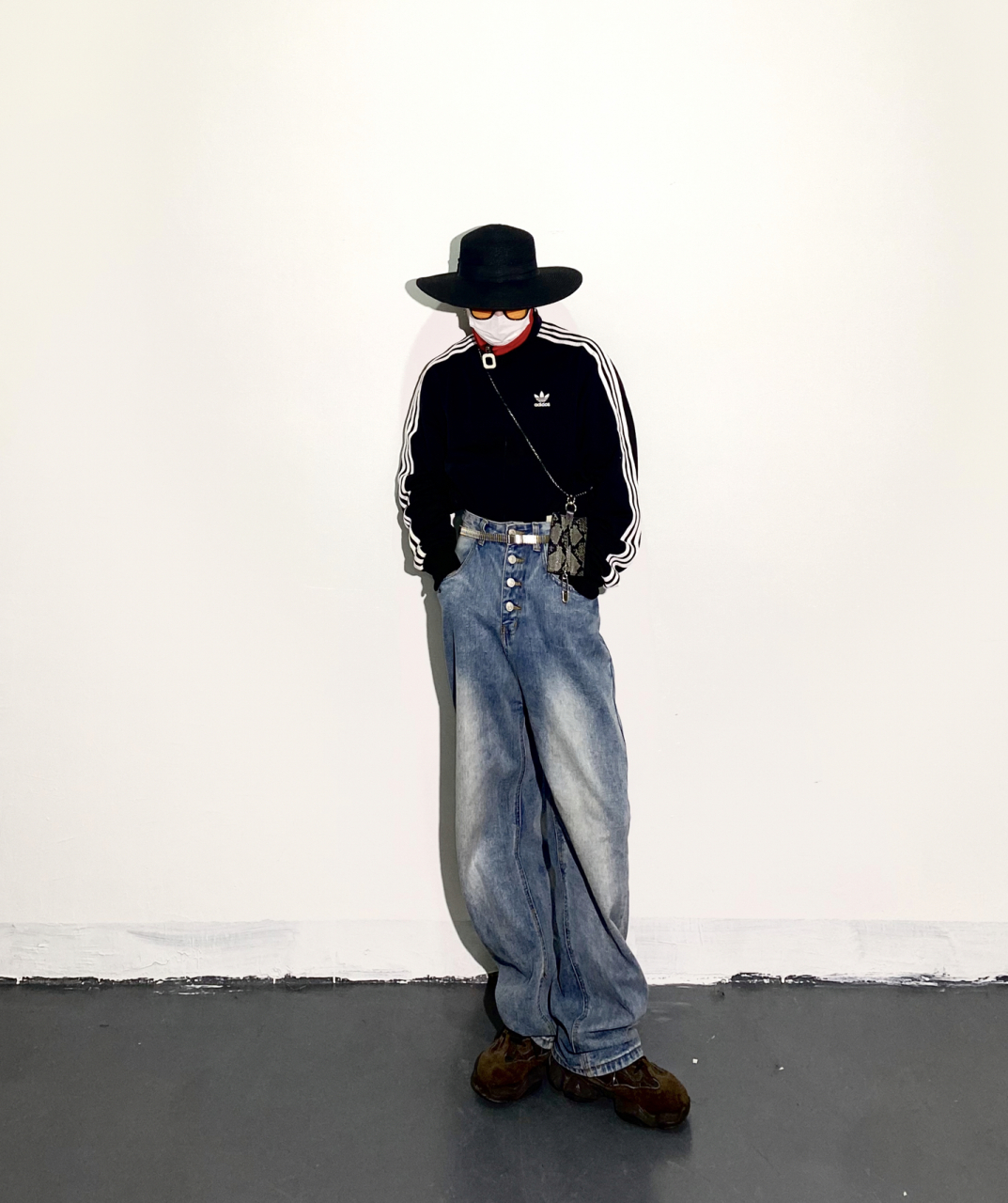 今日分享江草子运动装搭配牛仔裤(第四期) 运动装不管怎么去混搭都很