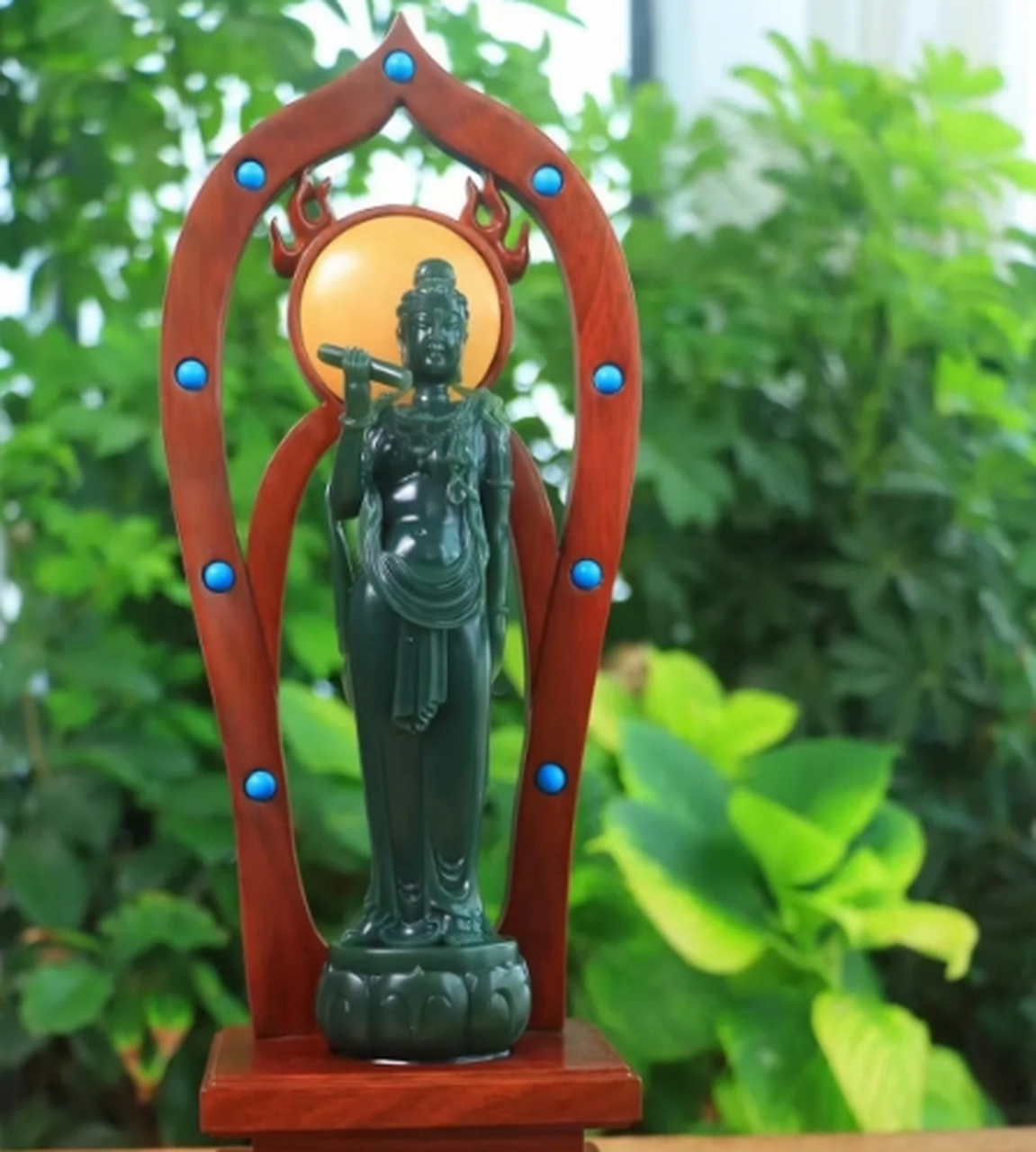 点击头像看直播##和田玉#新疆和田玉青玉摆件,肉质冰润细腻颜色温雅