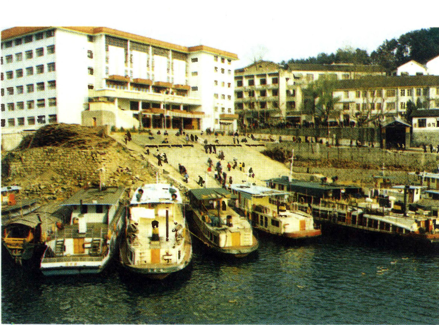 老照片# #千岛湖# 我们一直都说千岛湖,都说淳安,那么你知道排岭痧?