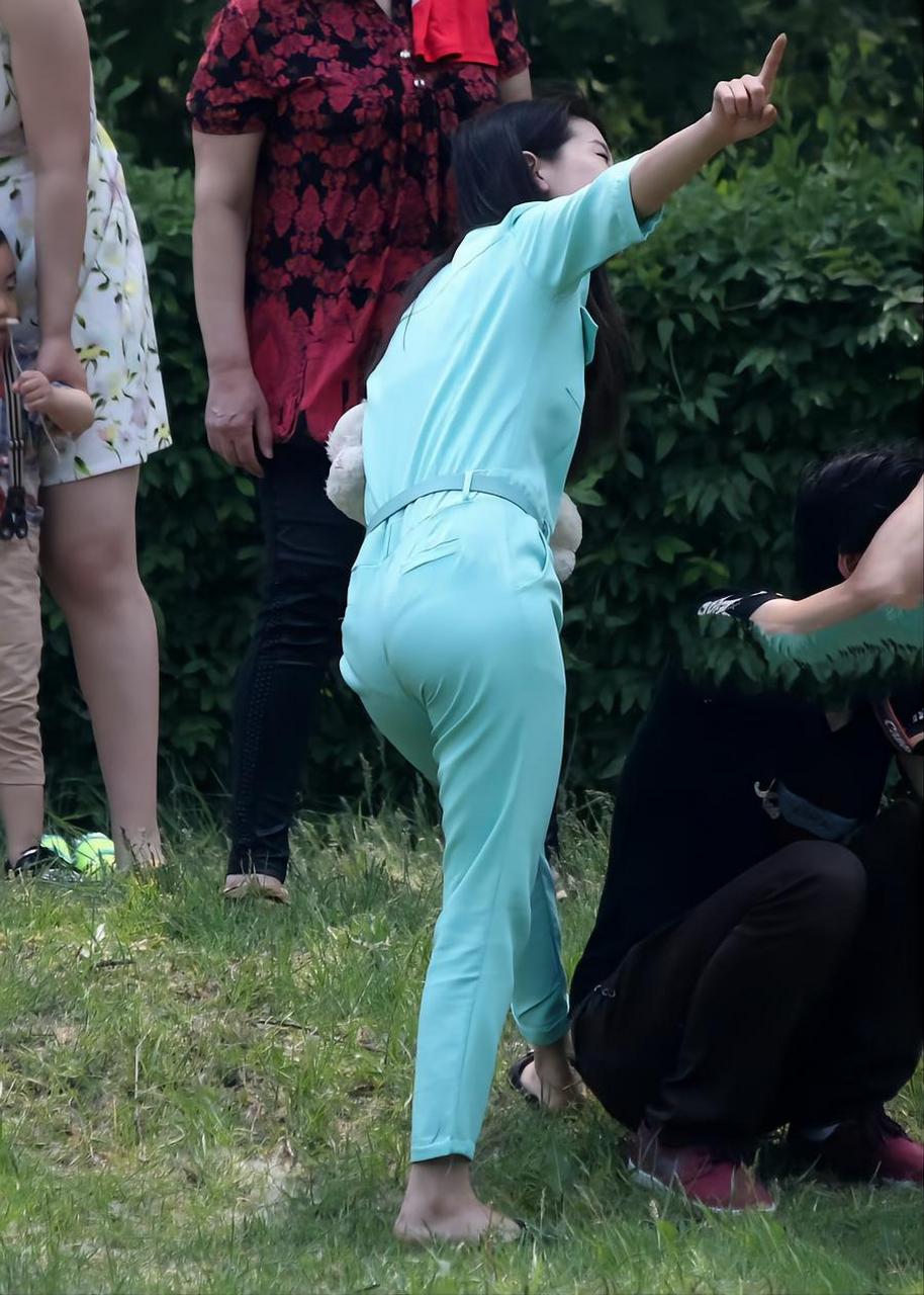 这提裤子动作绝了