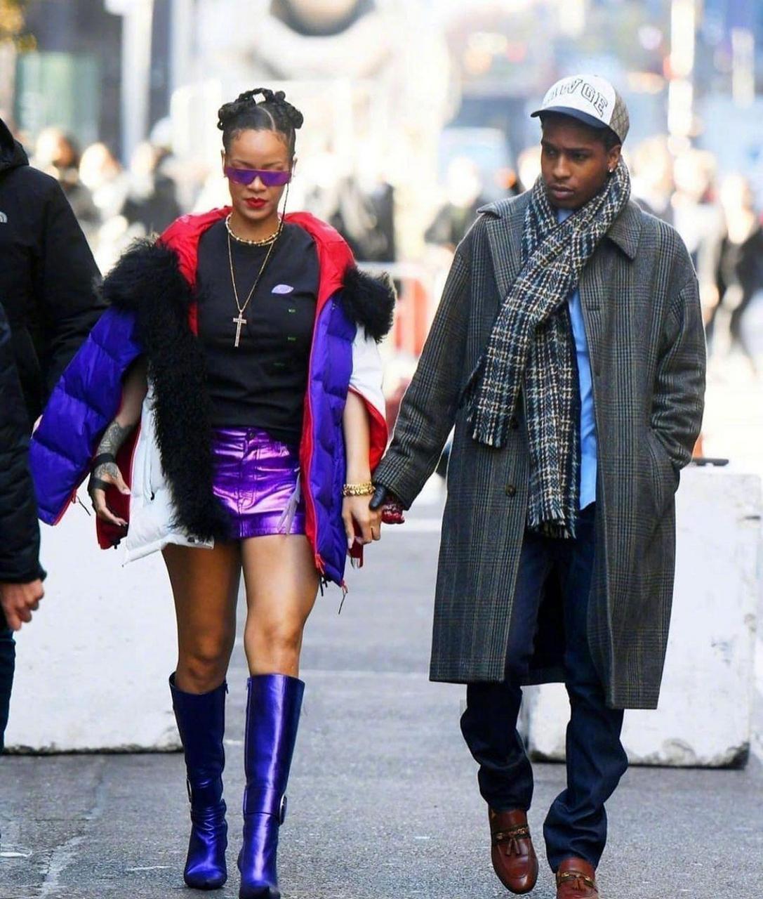 在纽约看展的蕾哈娜和男友a$aprocky.