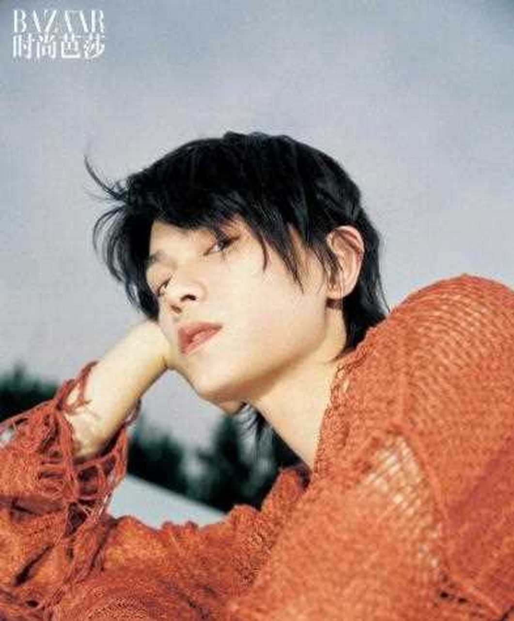 《传闻中的陈芊芊》韩硕扮演者丁禹兮的最新杂志写真来啦!