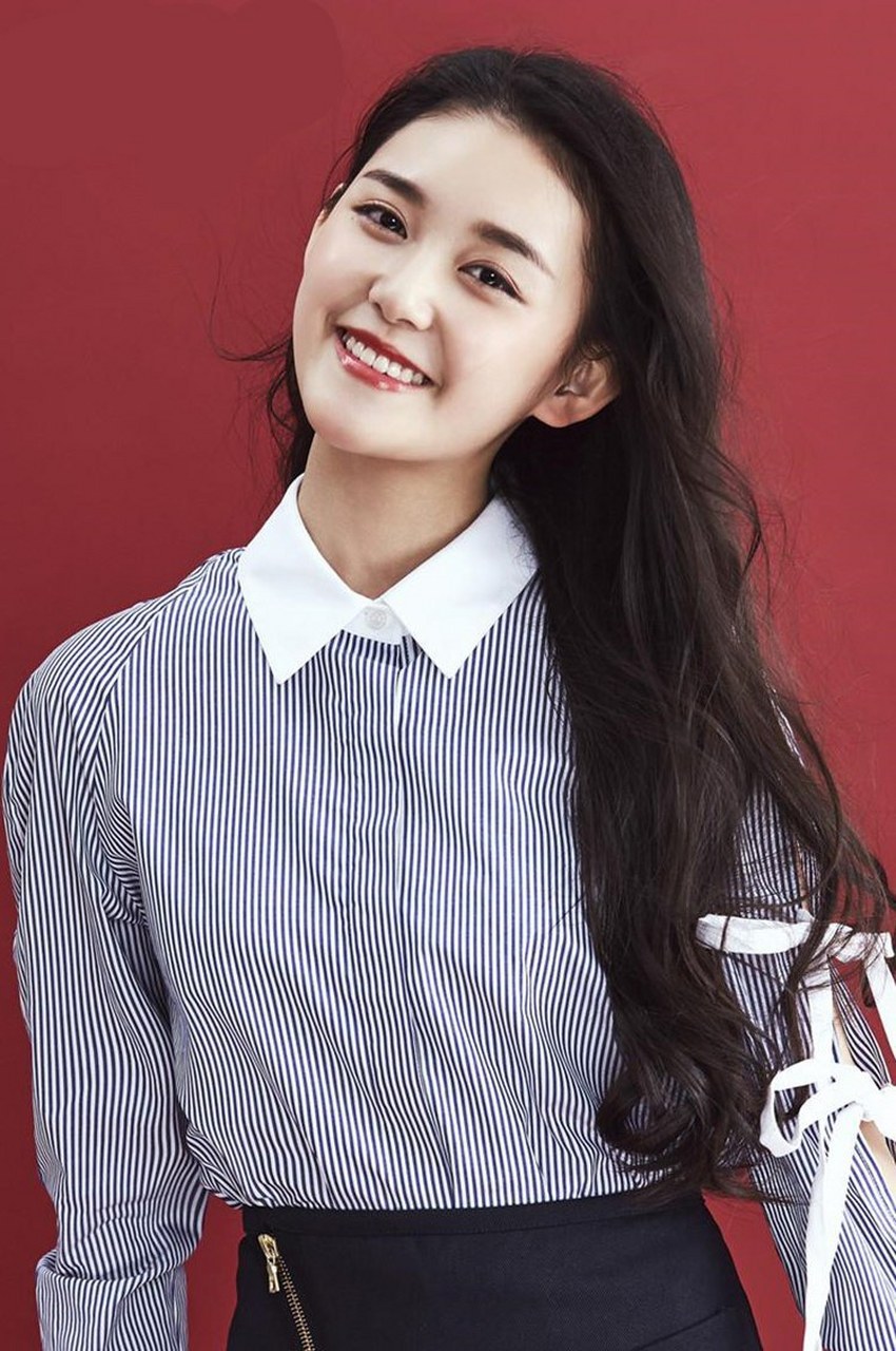 蒋依依,中国儿童演员,童星!出演过数部电视剧并接拍过多部广告.