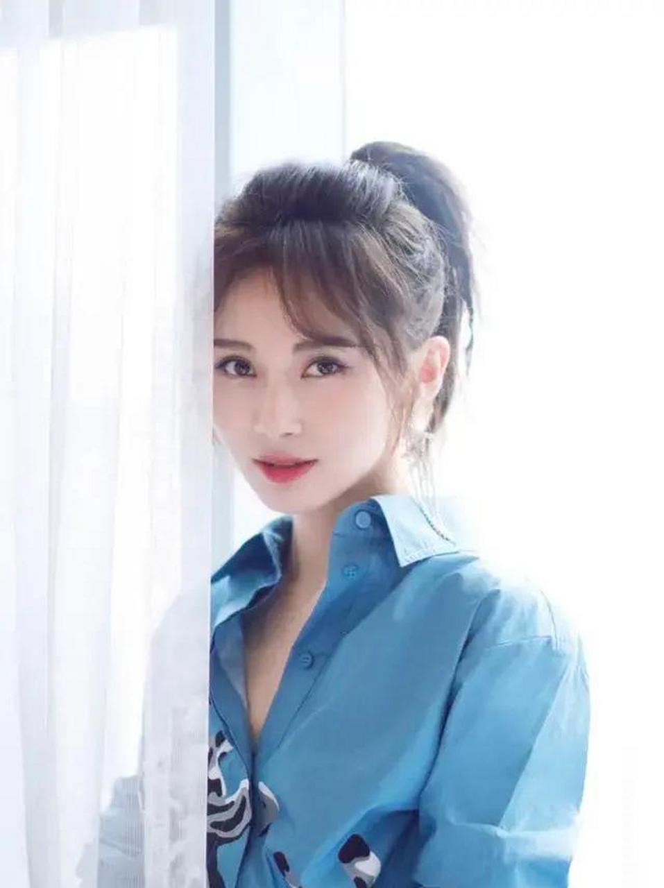 路晨,1987年9月20日出生于黑龙江省哈尔滨市,中国影视女演员,毕业于