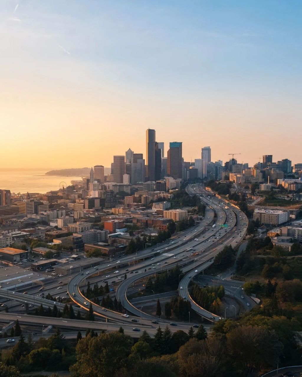 "翡翠之城"美国～西雅图 西雅图,都市区人口480万人,人均gdp为9.