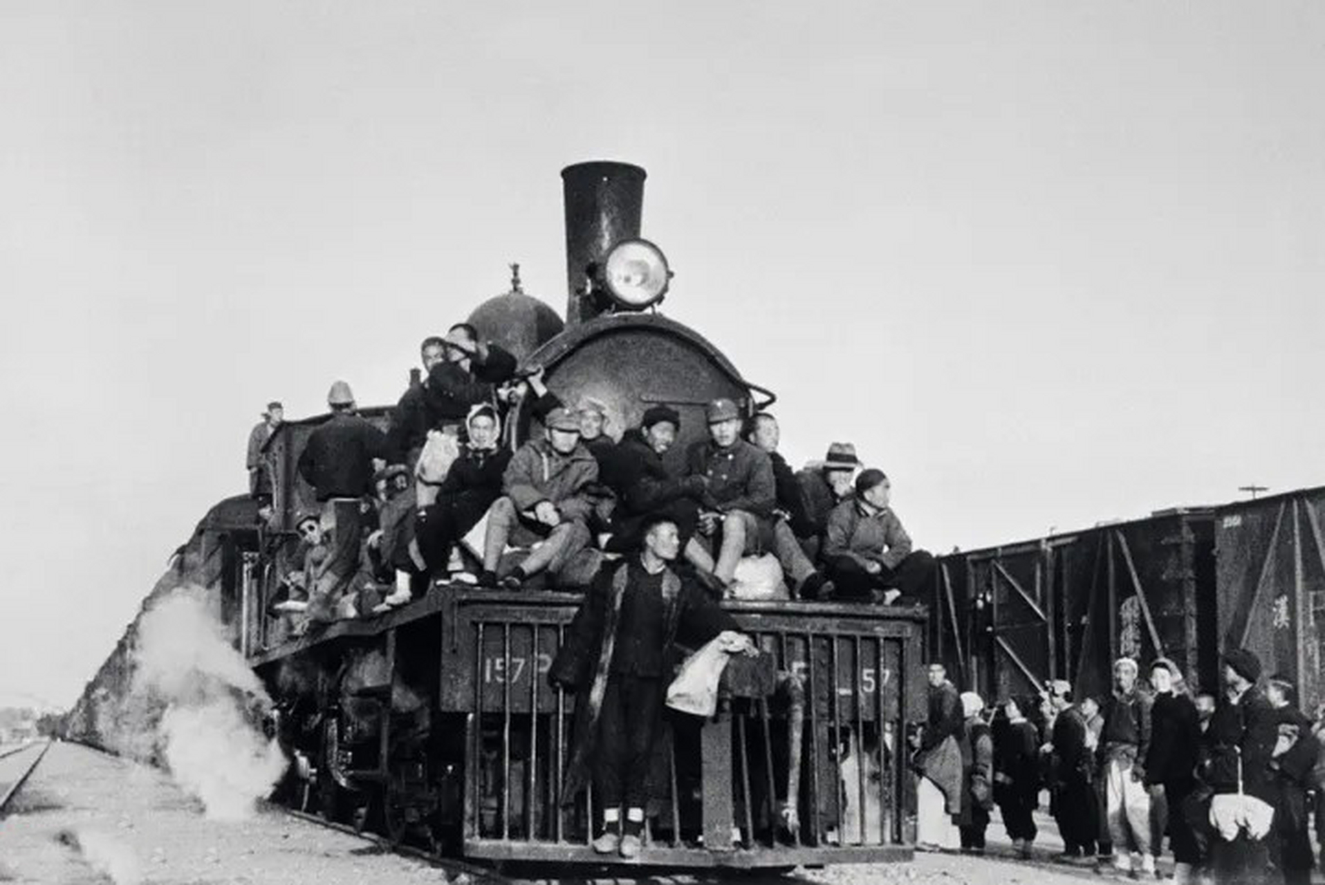 史上最伟大的战地摄影师罗伯特·卡帕的作品欣赏.