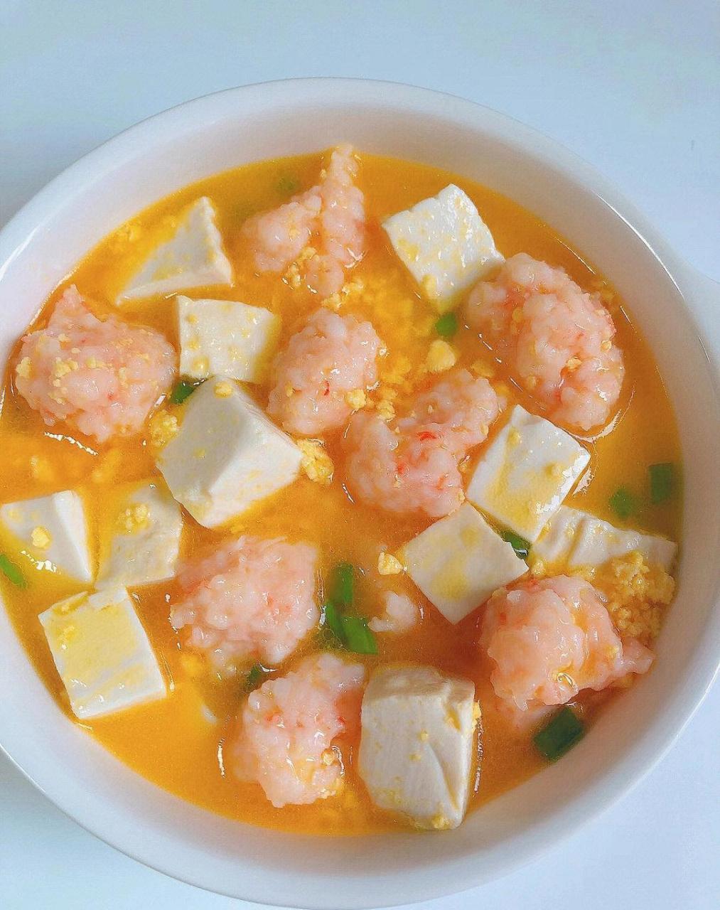 这个秋天怎么少得了虾滑蛋黄豆腐