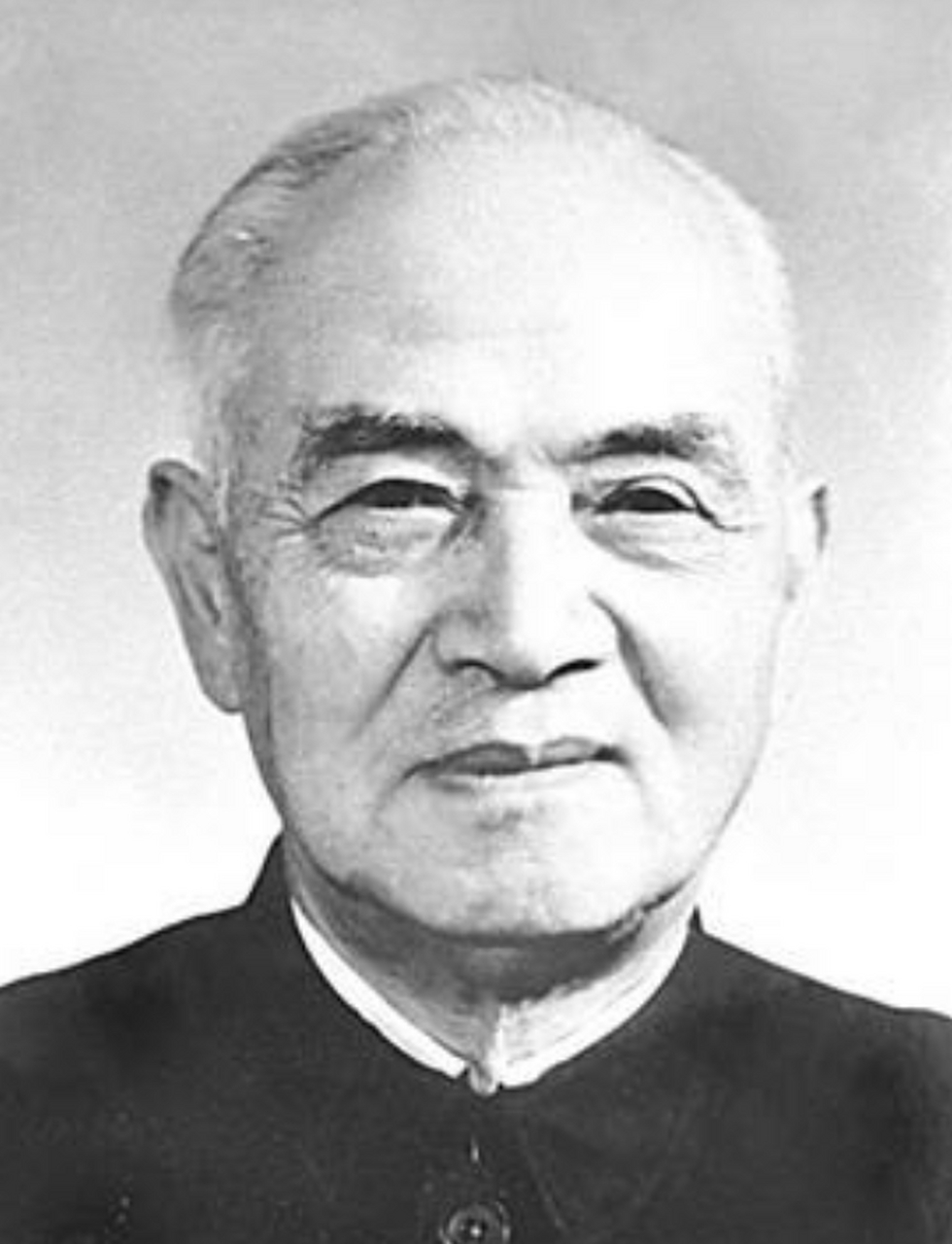 李四光是我国著名的地质学家,但年轻时的他家境贫困,甚至还因此闹出"