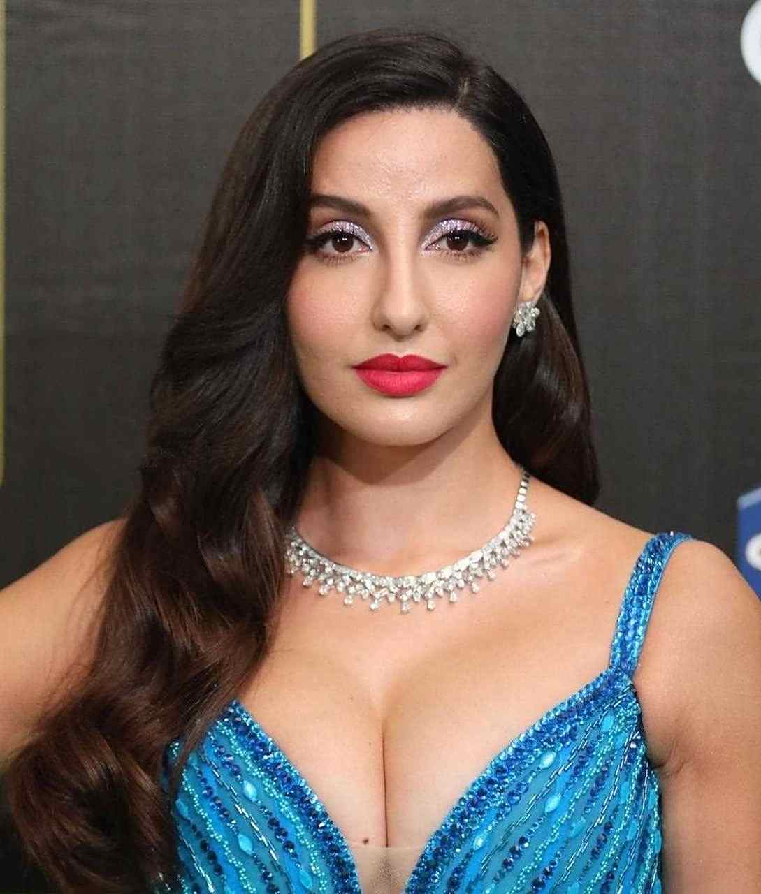 宝莱坞明星诺拉·法泰希(nora fatehi)与 韩国k-pop 艺人jung kook 一