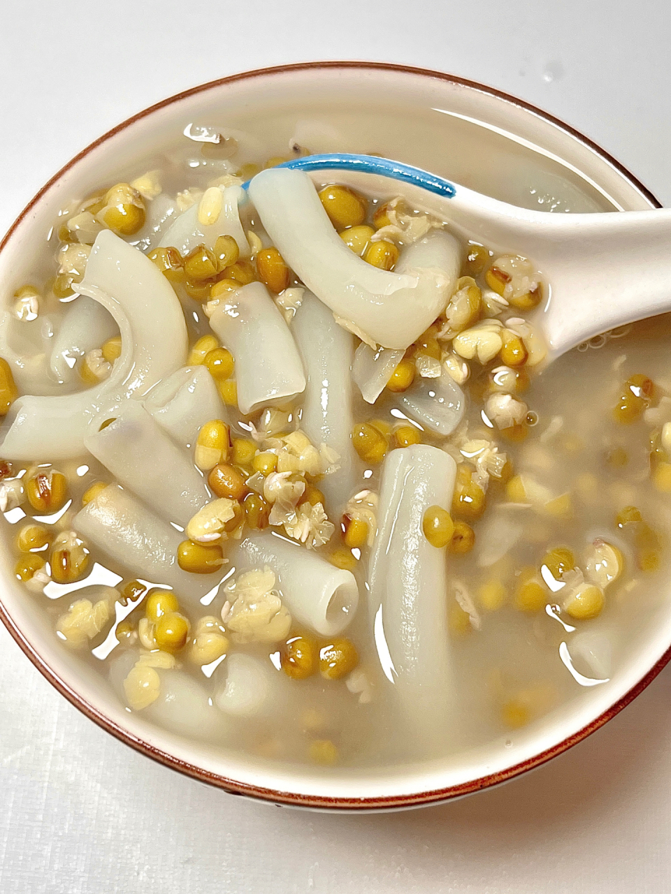 想告诉全世界这个绿豆通心粉糖水巨巨巨好喝! 绿豆真的是夏天标配!