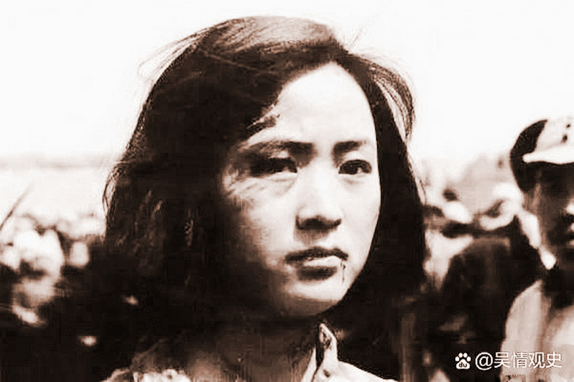 1942年,八路军女战士赵玉正被日军俘虏.