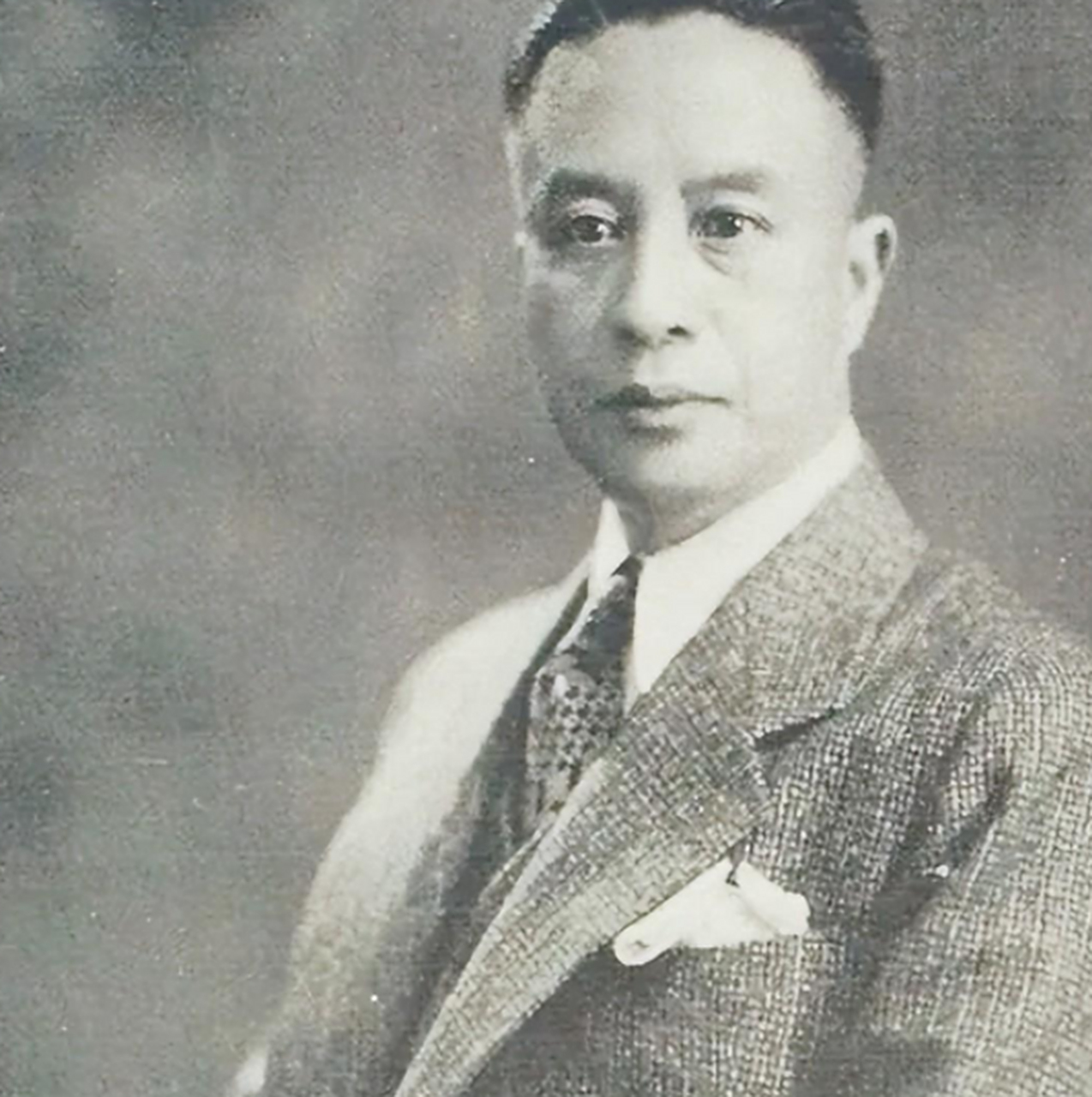 1947年,殷汝耕被执行死刑,行刑前提出请求:希望能够念几声佛经 他对