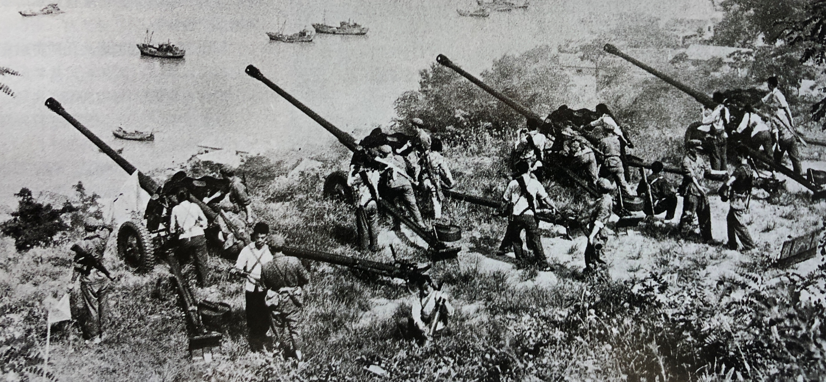 60年代民兵56式85毫米加农炮兵连训练 1960年代东南沿海民兵56式85