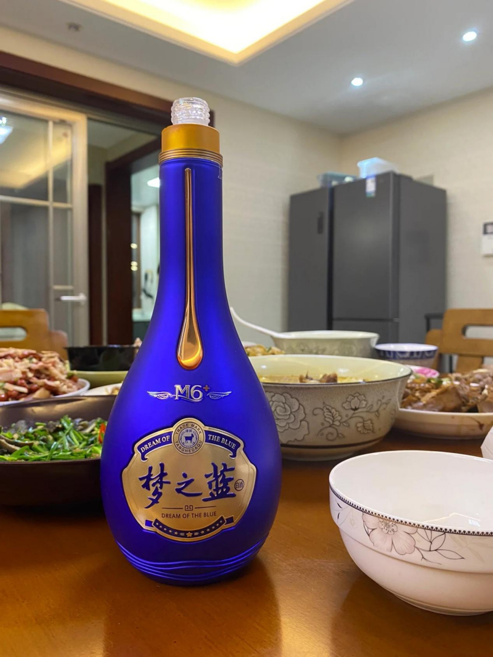 1,五粮液普五——月入100万 我国大曲浓香白酒的领头羊,酒体各味