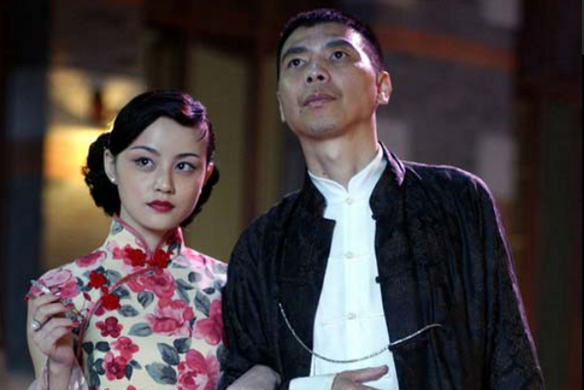 小编觉得温州姑娘任斯璐身上有一种邻家女孩的感觉,眉清目秀的一定很