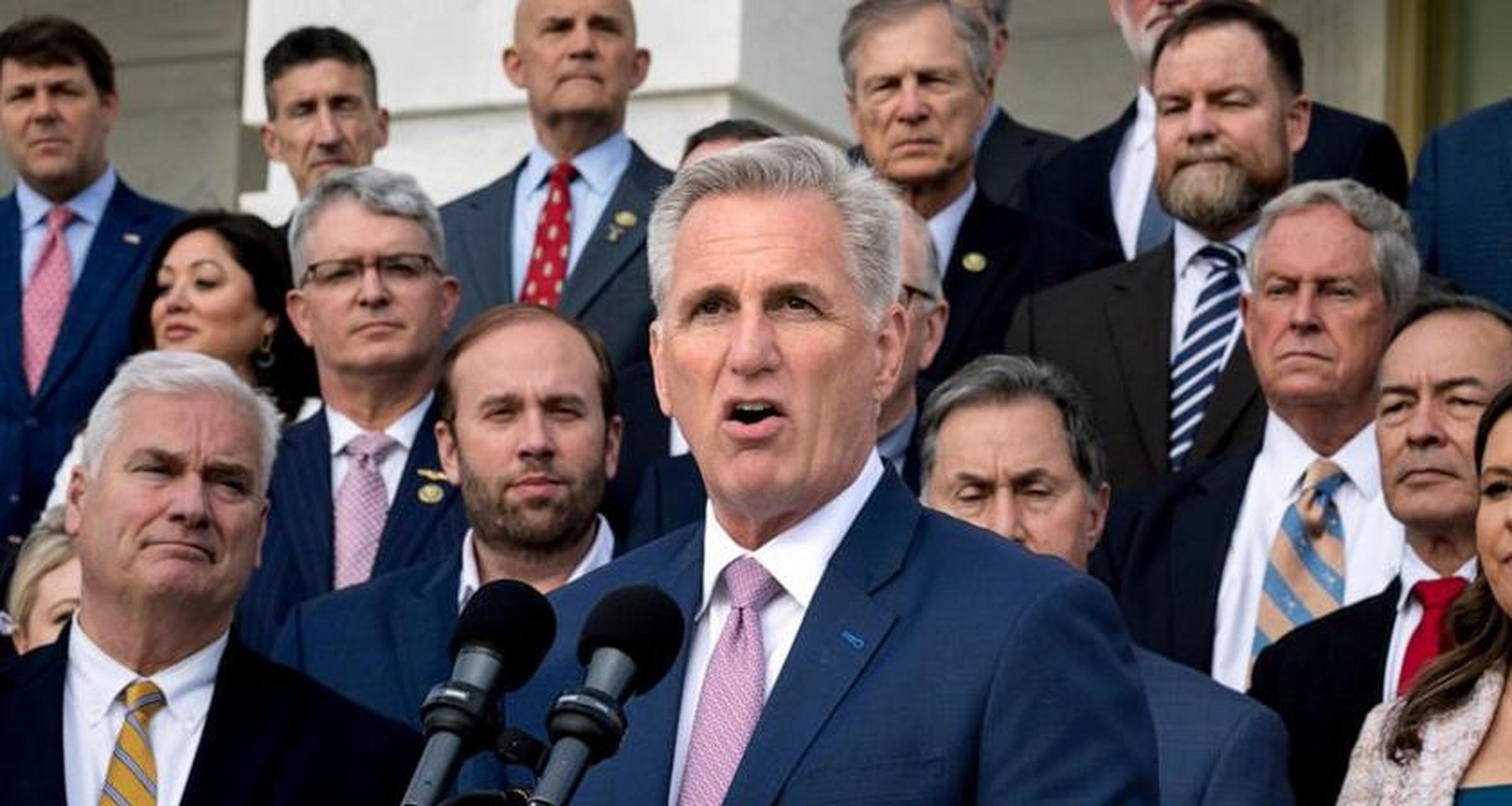 当地时间4月21日,美国众议院议长麦卡锡,公布了一项将联邦债务上限