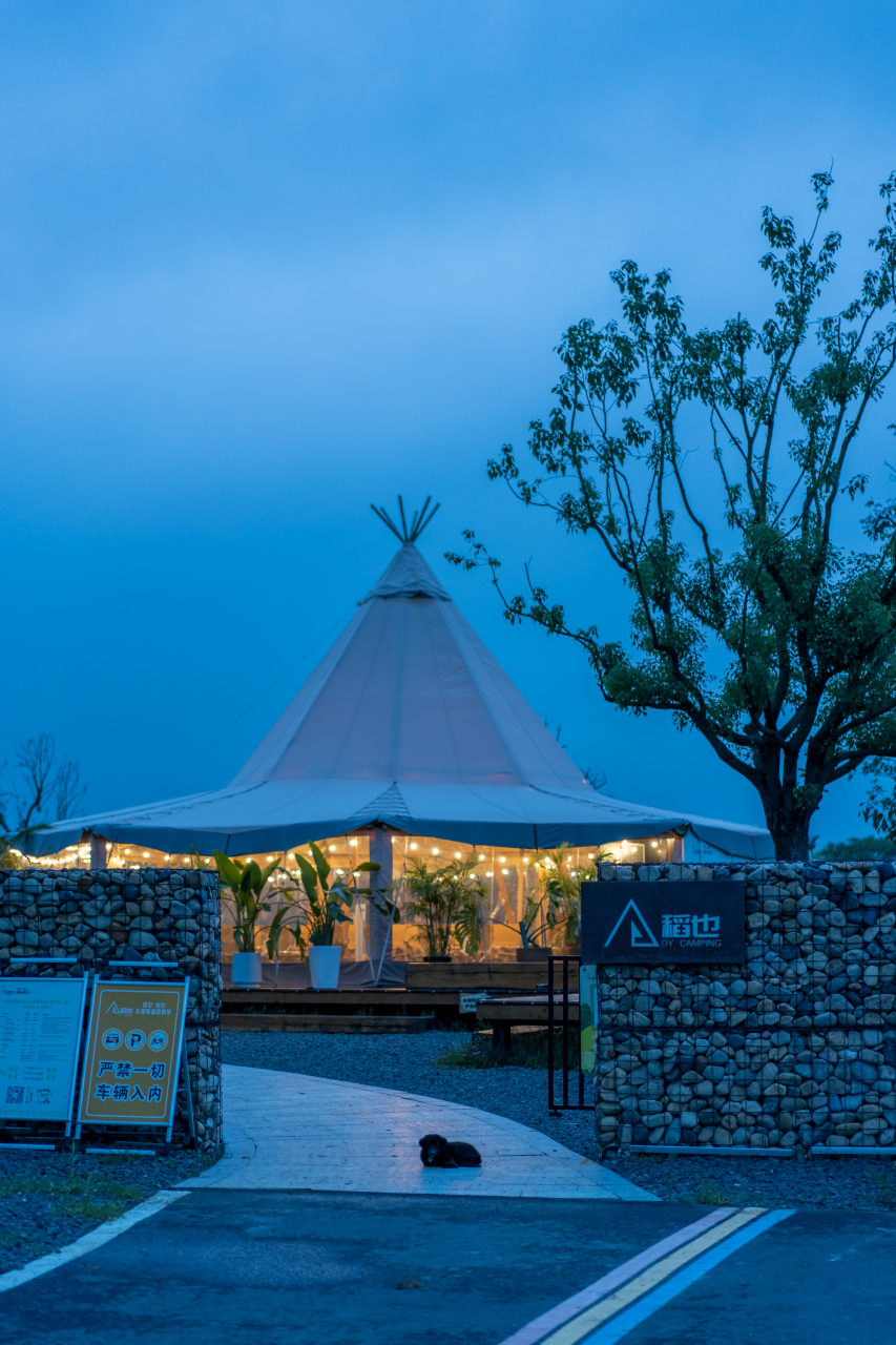 观音堂村是南浔本地一个很出名的乡村旅游目的地,有采摘,钓鱼,露营等