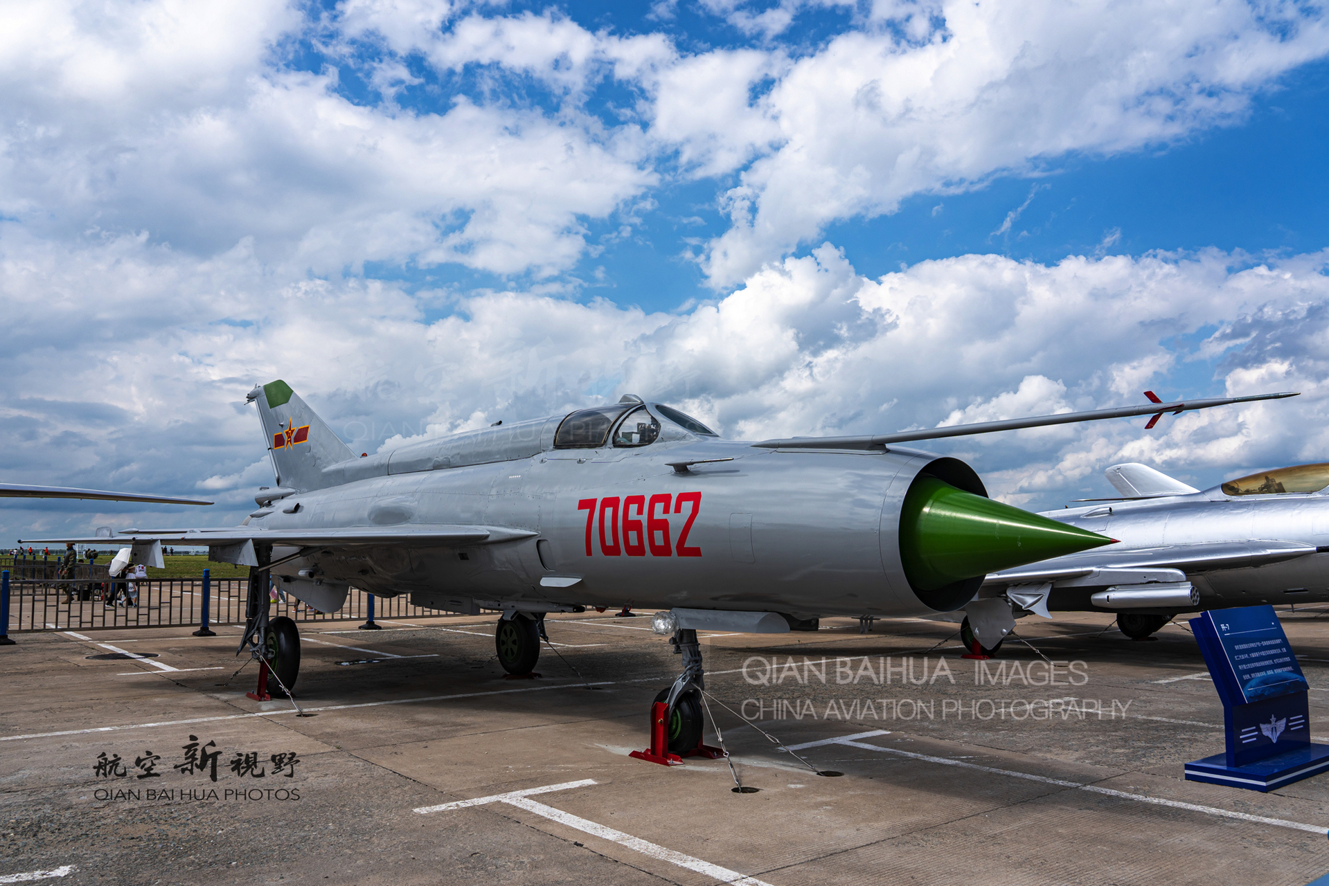 上世纪80年代和90年代,我国空军装备的一些著名战斗机,当年歼-7d战斗