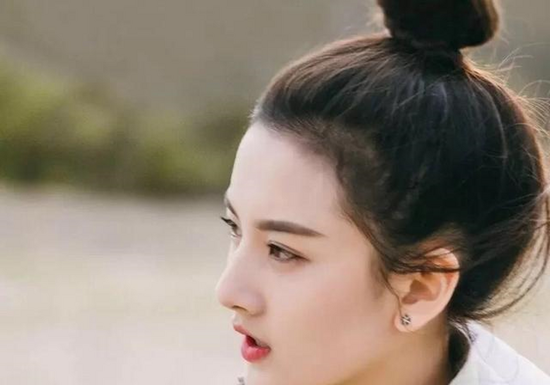 01,希腊鼻,希腊鼻就像是维纳斯的鼻子线条,也是最美丽的象征.