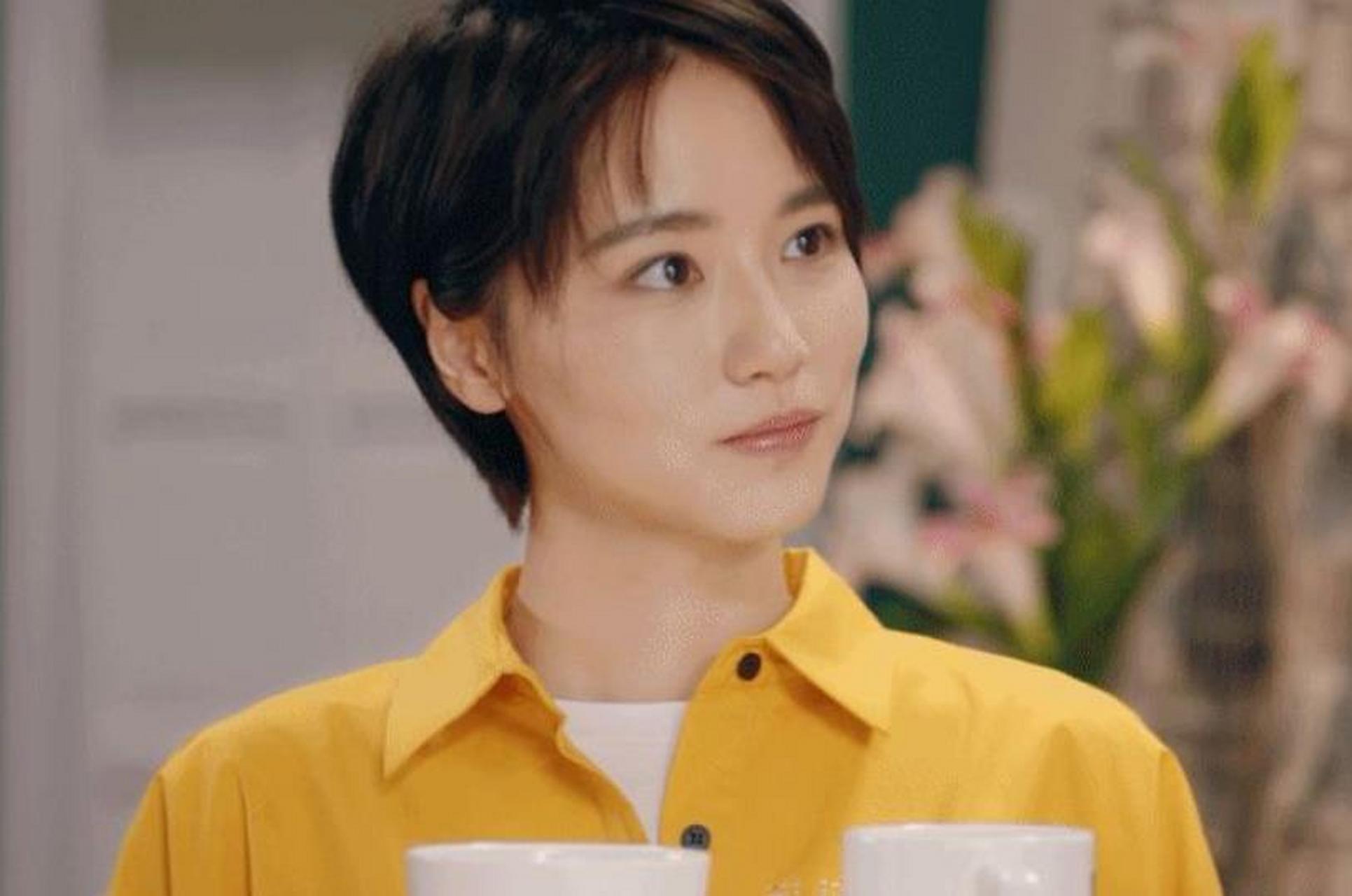 成果《爱情公寓5》里饰演"诸葛大力"的女孩,不少人都认识吧!