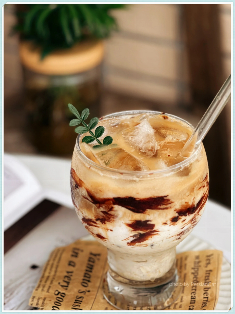 这次,我将燕麦与咖啡完美结合,让燕麦片融入咖啡的液体中,变得柔软浓