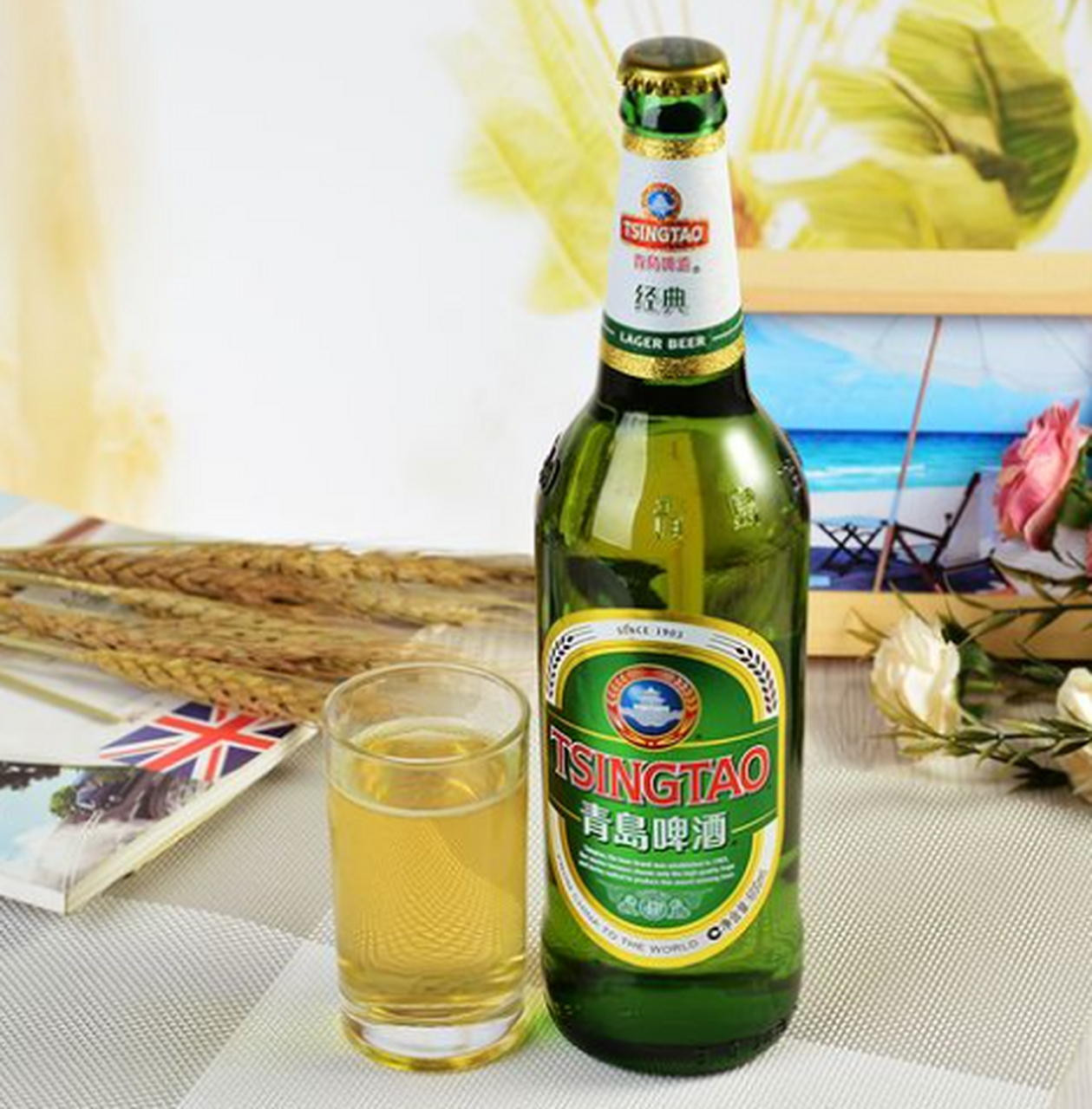 在我的日常生活中,青岛啤酒成为了我最钟爱的美食伴侣,陪伴我度过了