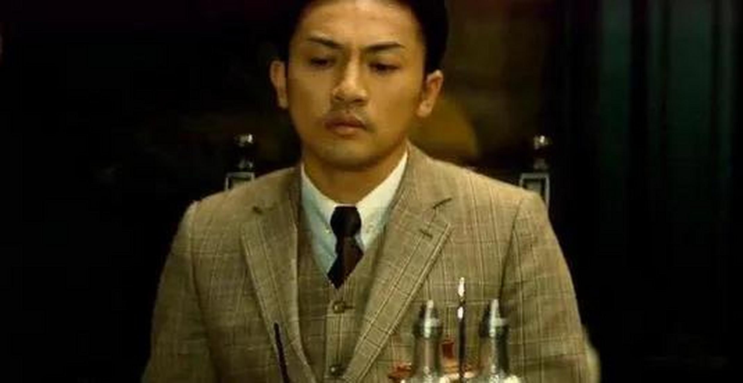 2009年,陈国富导演在《风声》选角方面敲定了苏有朋演"白小年"剧组