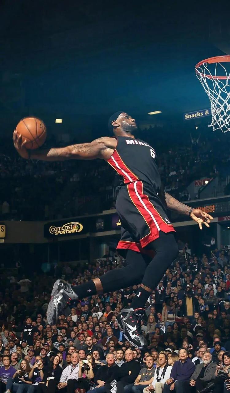 勒布朗詹姆斯# 的成功绝非偶然～一般人可做不到! 1:身体天赋顶级.