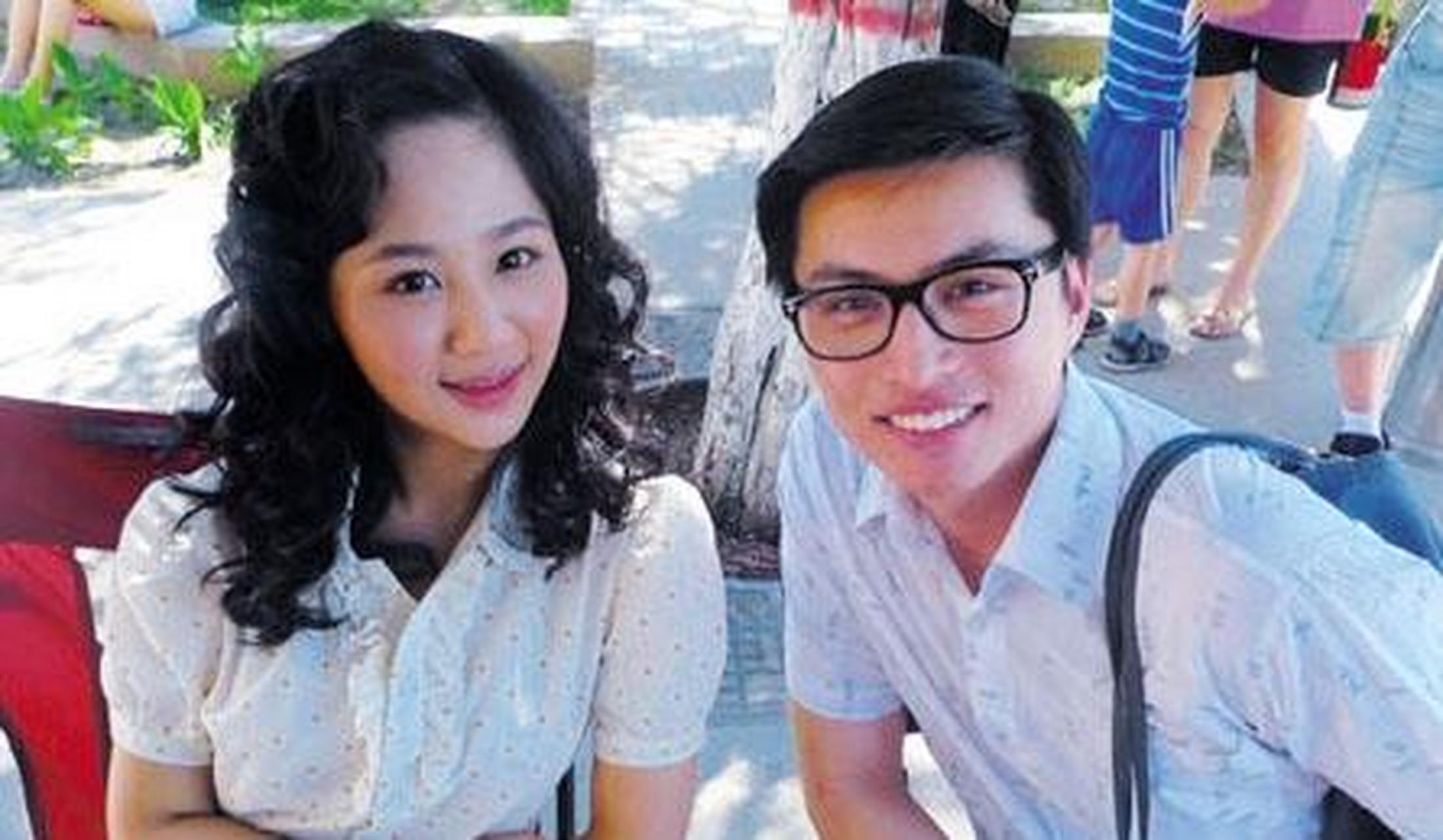 从这张照片来看,那时候的她顶多20岁,但是把杨紫穿的非常成熟!