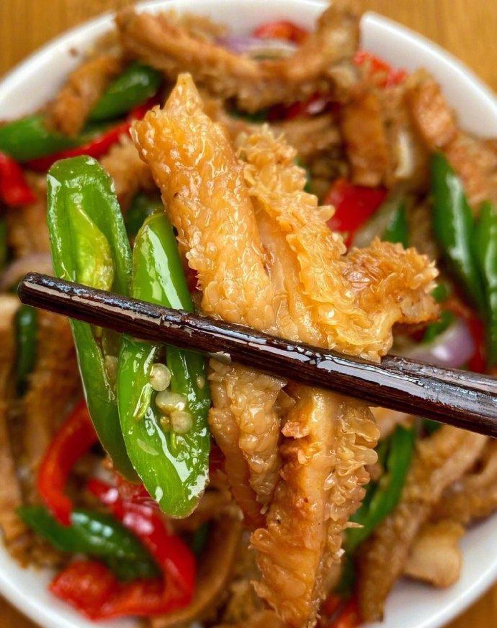 家常菜|超级香的青椒炒毛肚[饞嘴]