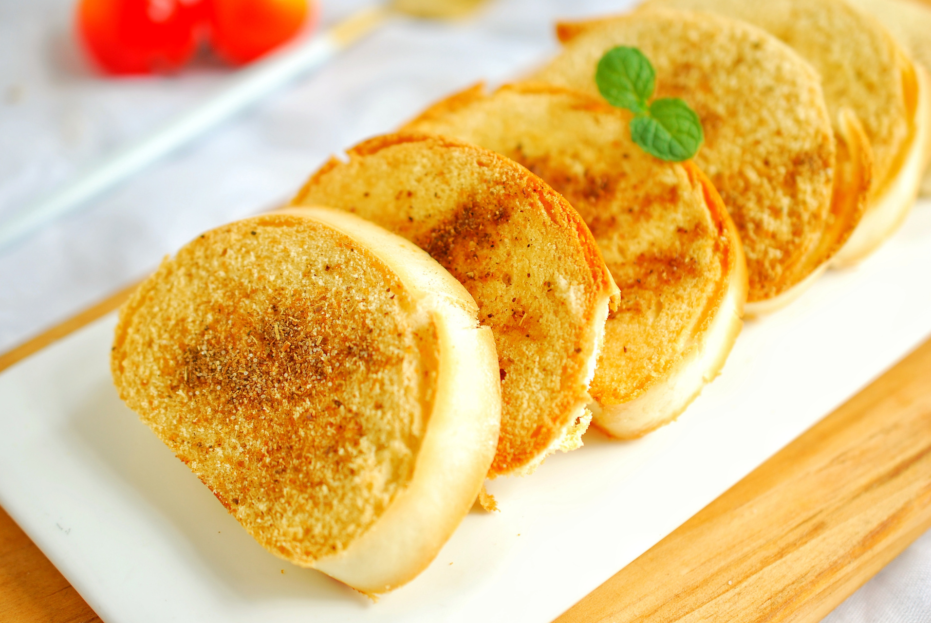 没想到椒盐烤馒头这么好吃啊!