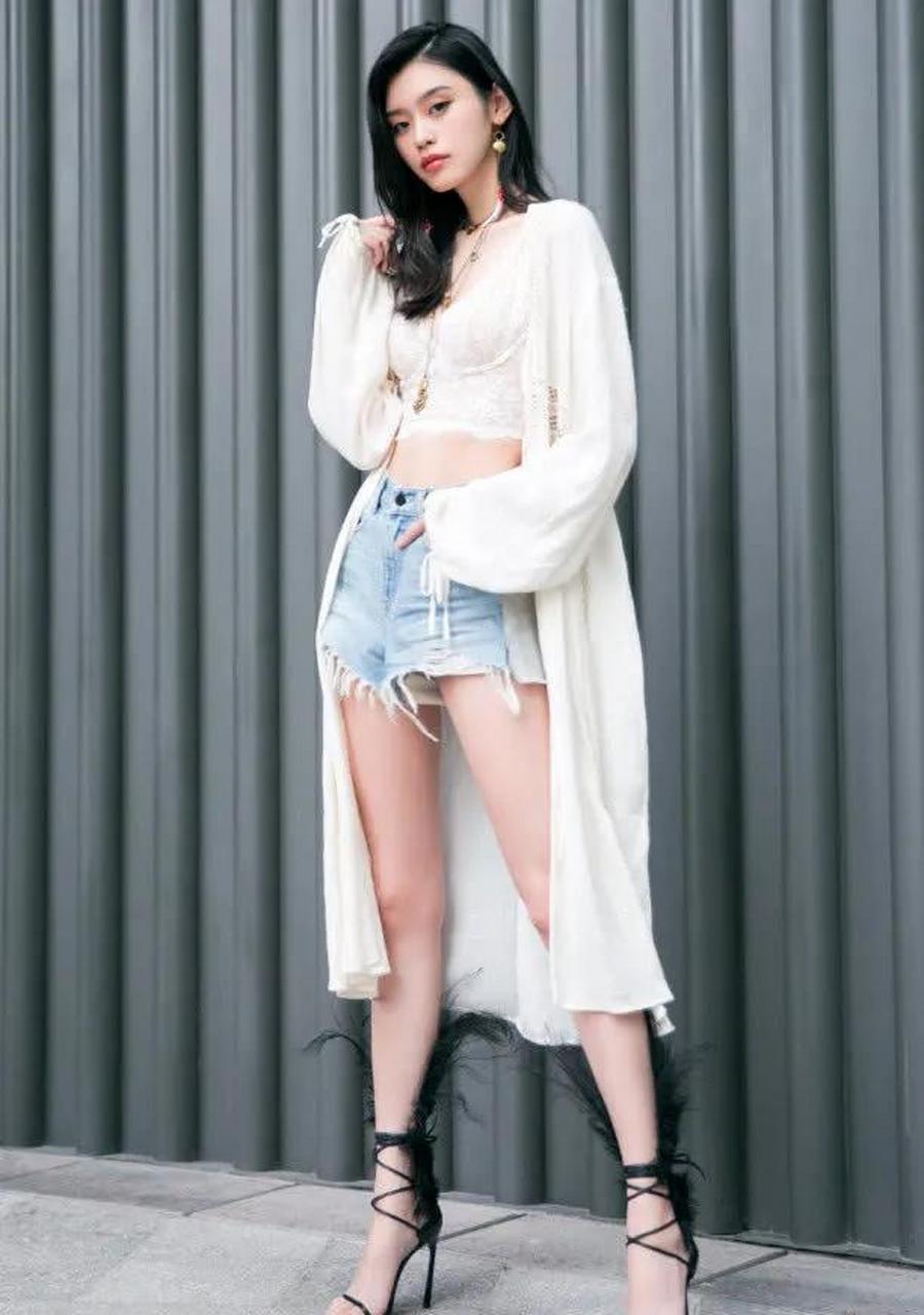 维密天使面孔奚梦瑶