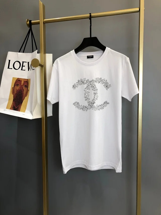 香奈儿男士时尚休闲短袖