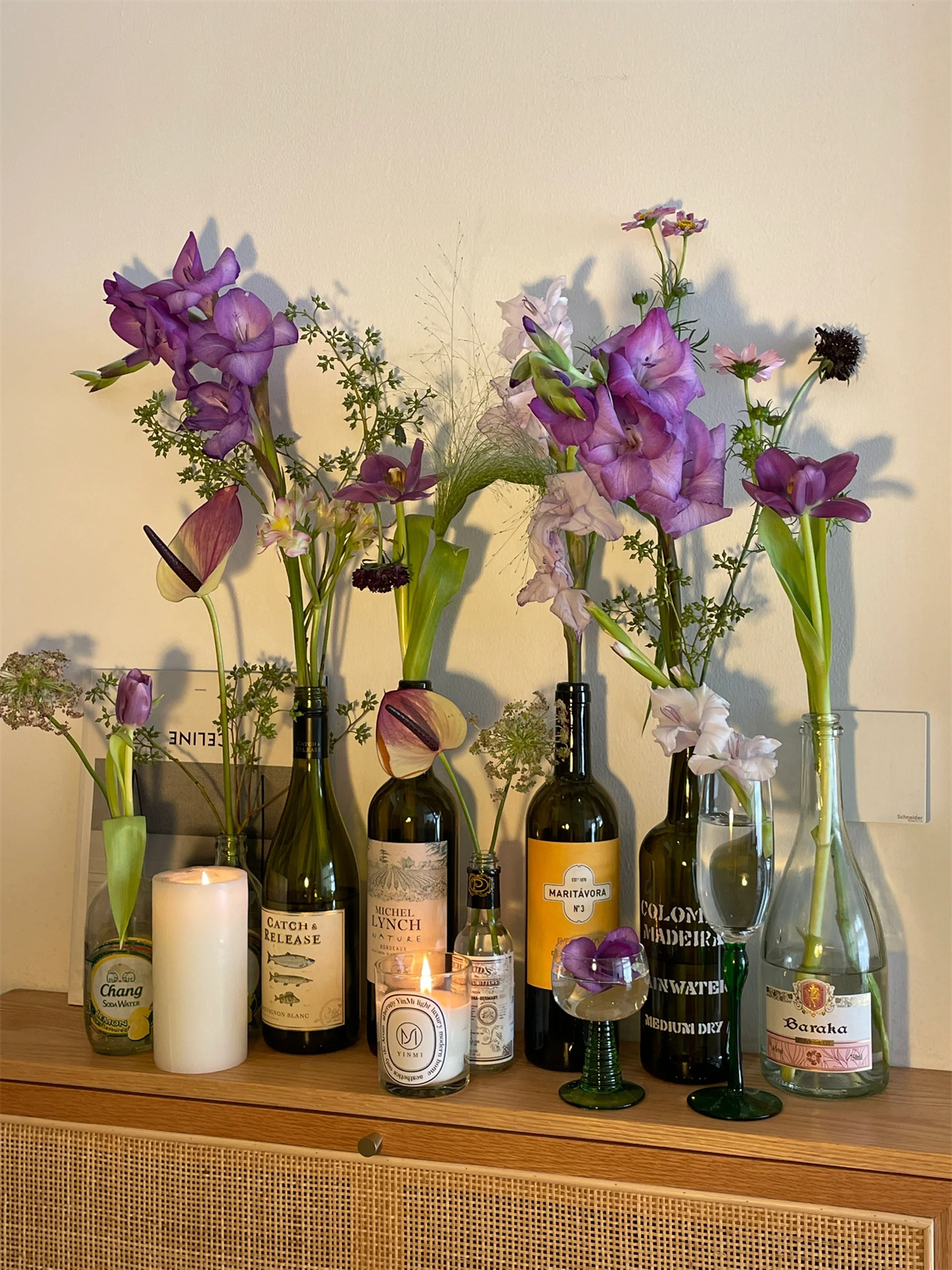 制孔 鲜花图片大全欣赏瓶装鲜花照片大全欣赏酒柜顶上放什么植物好看