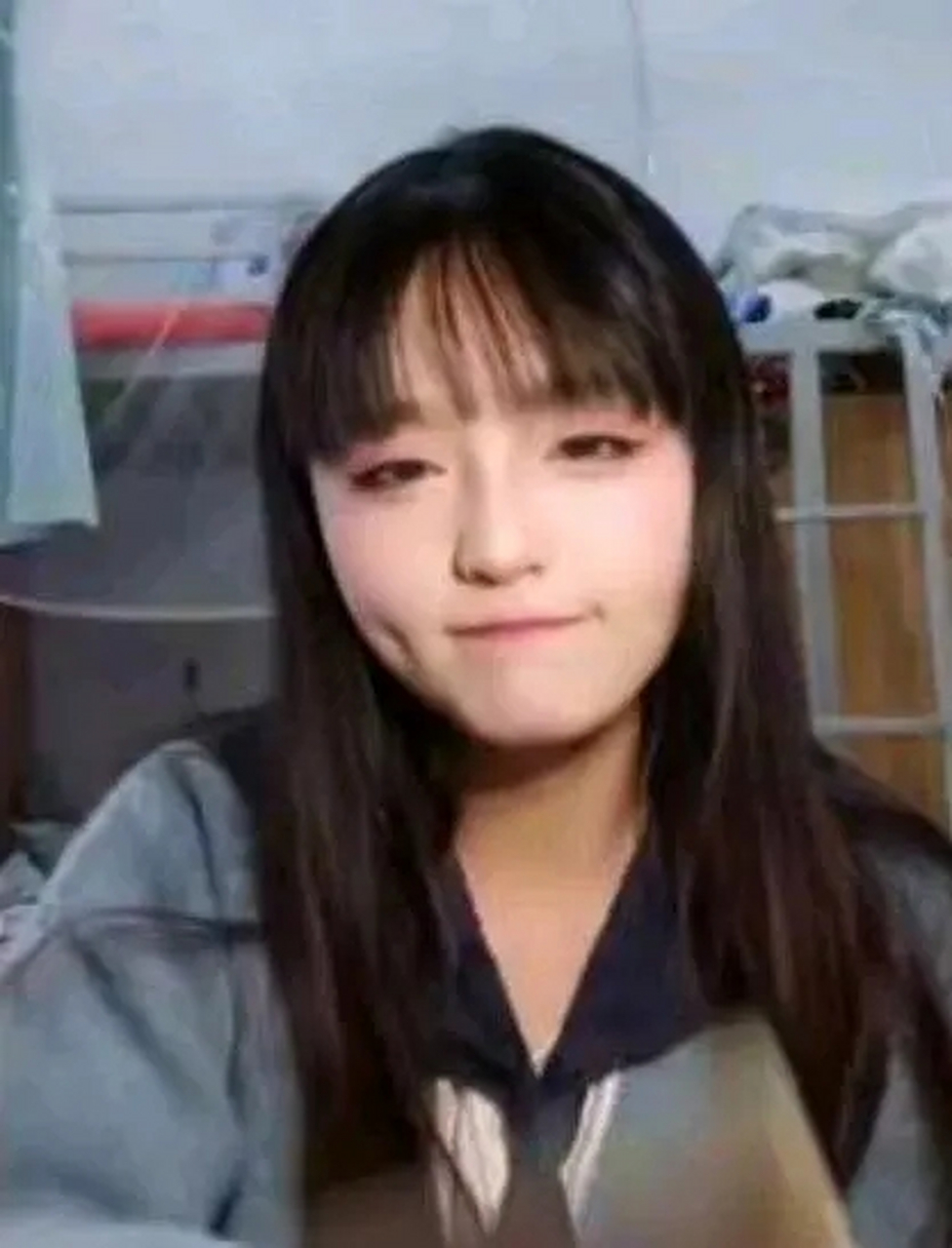 00后姚懿玲:放弃北大保送直博中科院,她是如何成为美女学霸的?