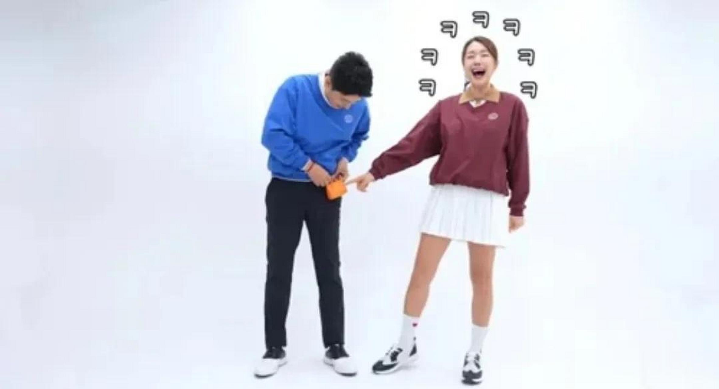4日,苏怡贤印乔镇夫妇在自己的youtube频道上传了一段视频